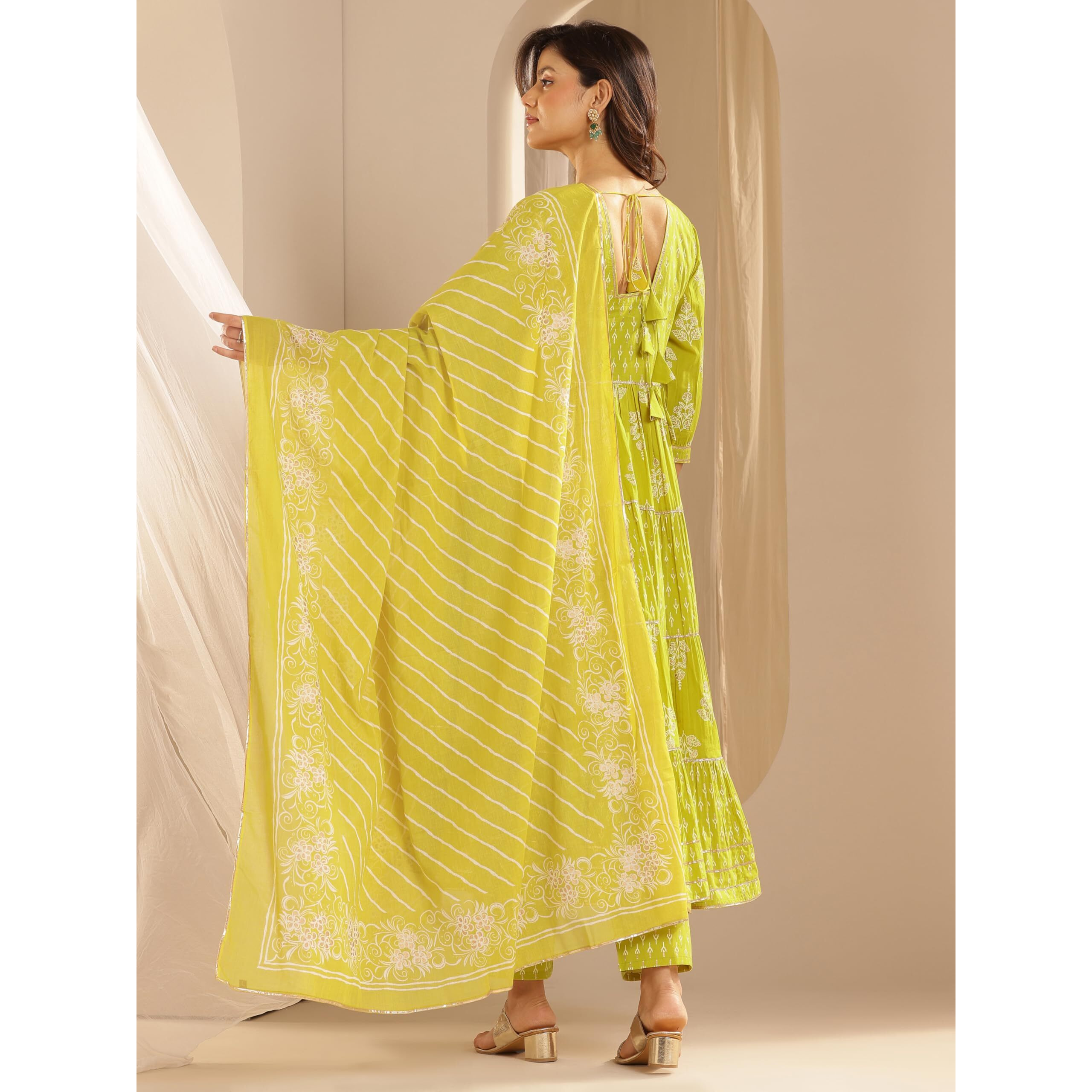 Libas Women's Cotton Blend Kurta Sets (400651