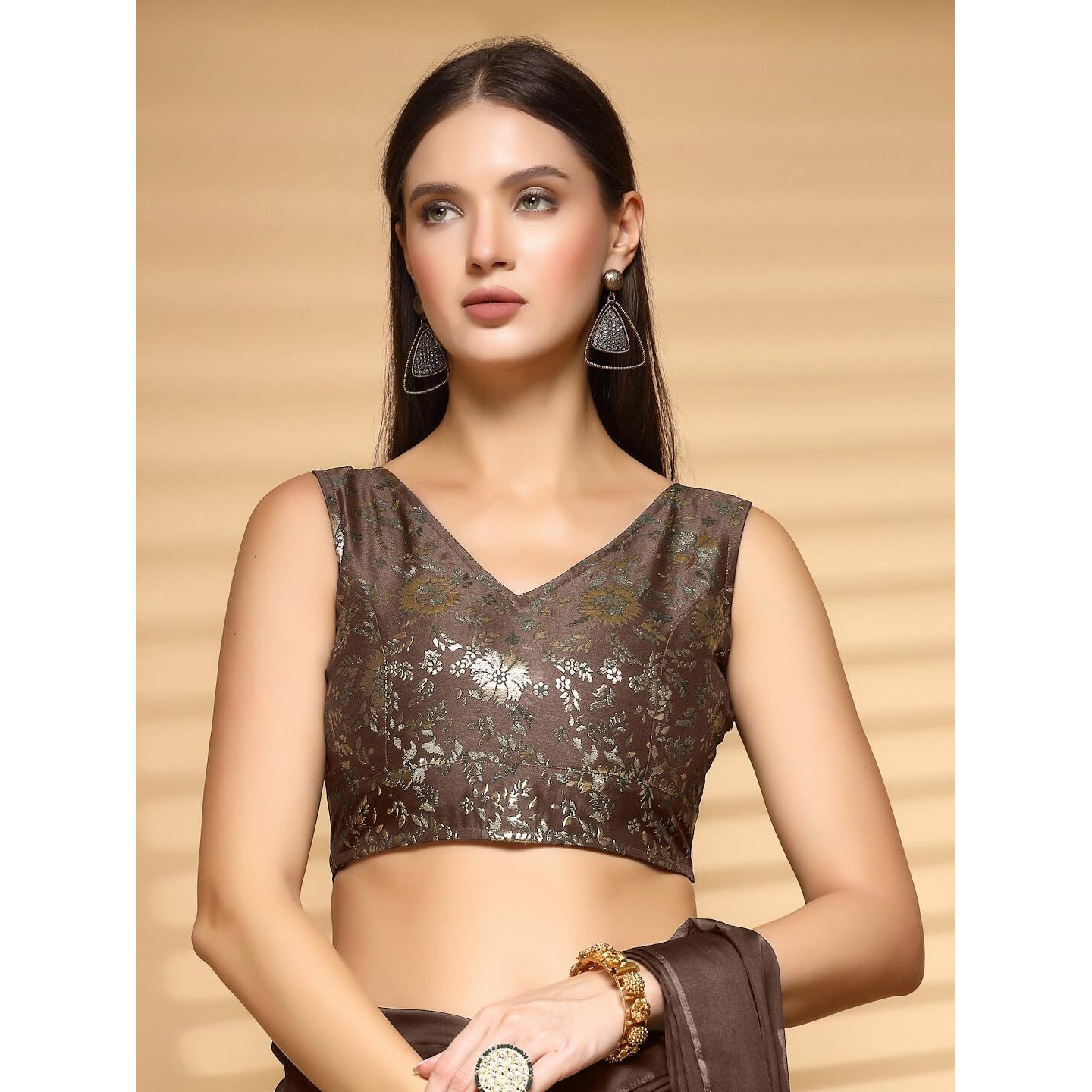 Oomph Readymade Blouse For Women, Brocade, Sleeveless, V-Neck, Rbbl701