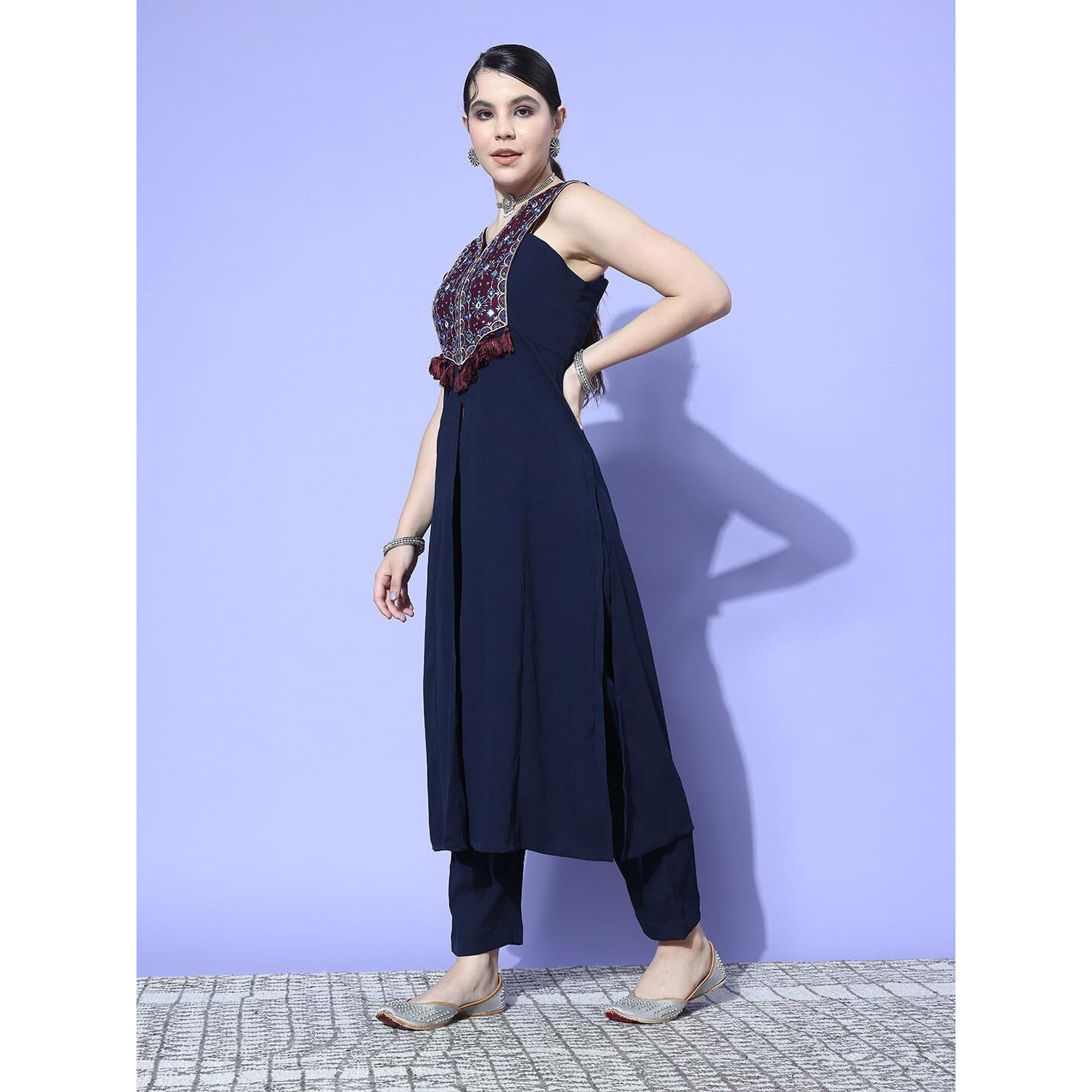 Varanga Women Navy Blue V-Neck With Contrast Embroidered Yoke Sleeveless Straight Kurta With Mutliple Detail Paired With Tonal Bottom