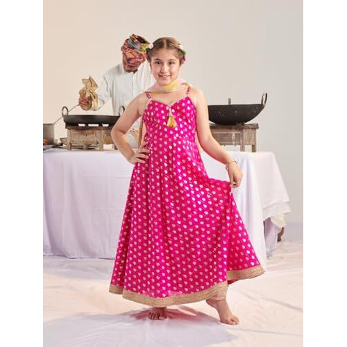 Pspeaches Girl's Silk Blend Regular Kurta Set (Ks-Magentazaribooti-6-7Y_Magenta