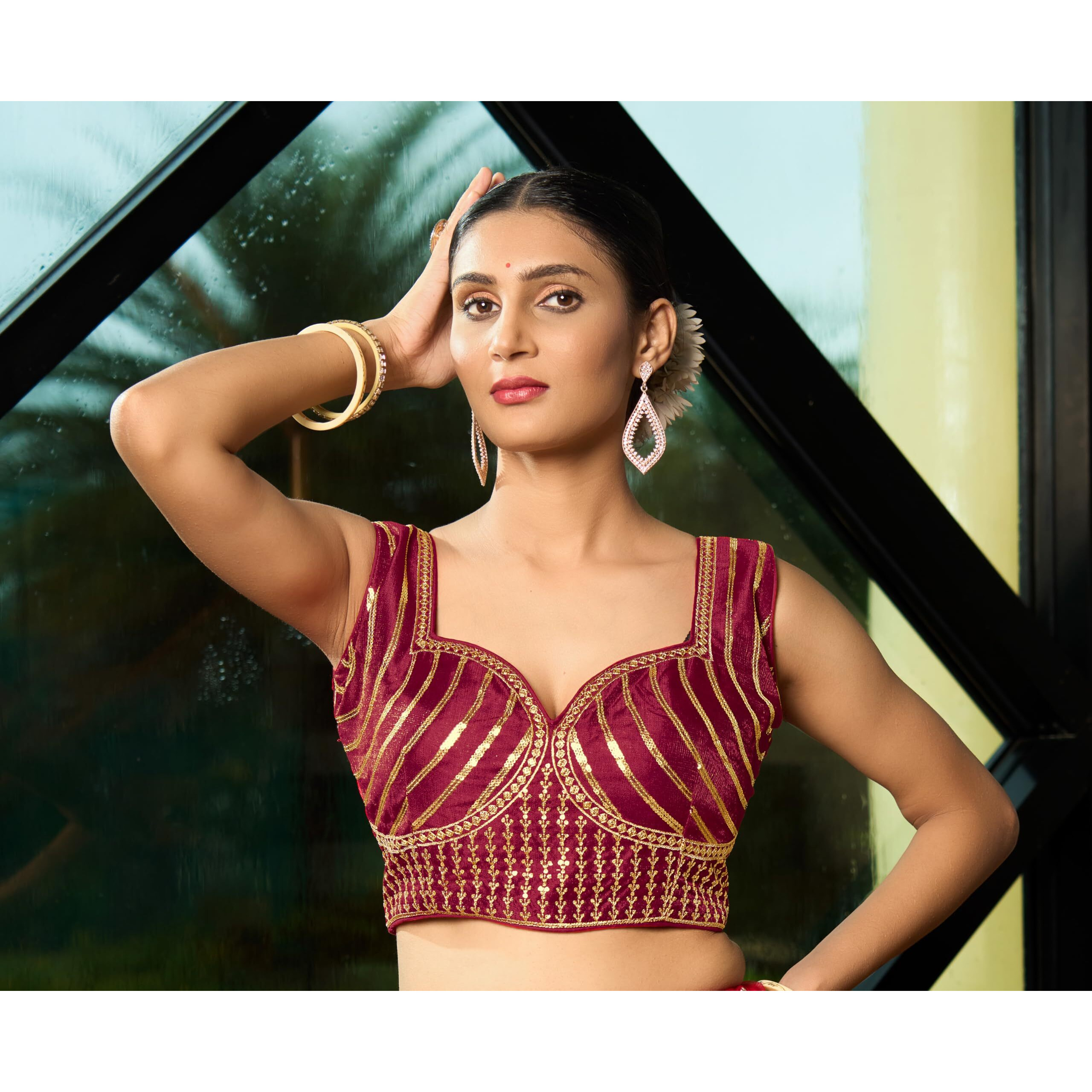 Pujia Mills Women's Readymade Sleeveless Sweetheart Neck Back Hook Open Saree Fancy Blouse (Maroon, 36)