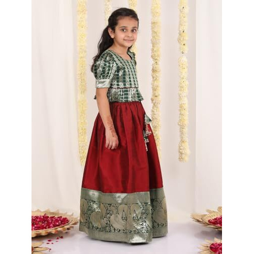 Jbn Creation Silk Blend Girls South Indian Style Pavda Pattu Lehenga (Jbnglc054Gn_32_Green And Maroon_9 Years-10 Years)