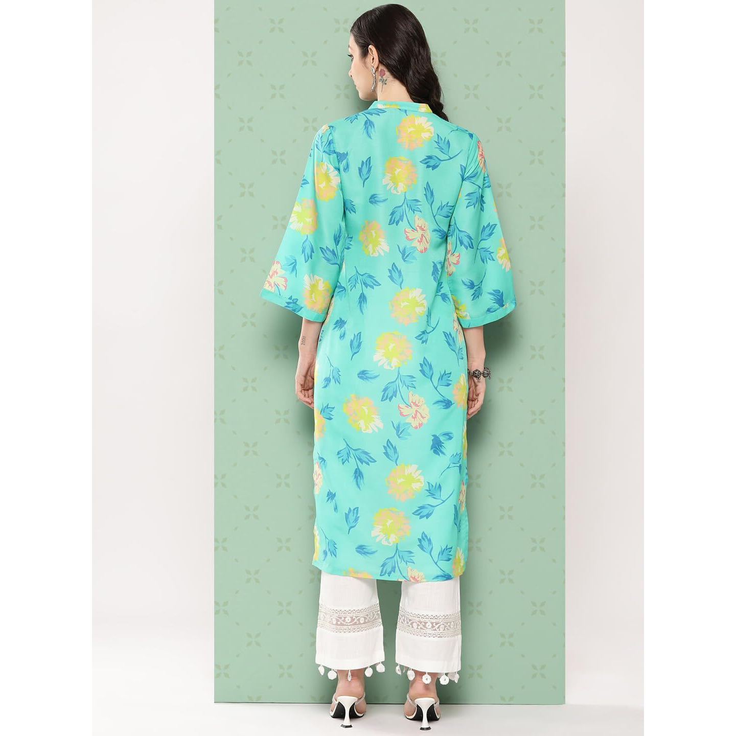 Varanga Women Turqouise Blue Floral Printed Straight Kurta Withthree Quarter Bell Sleeves