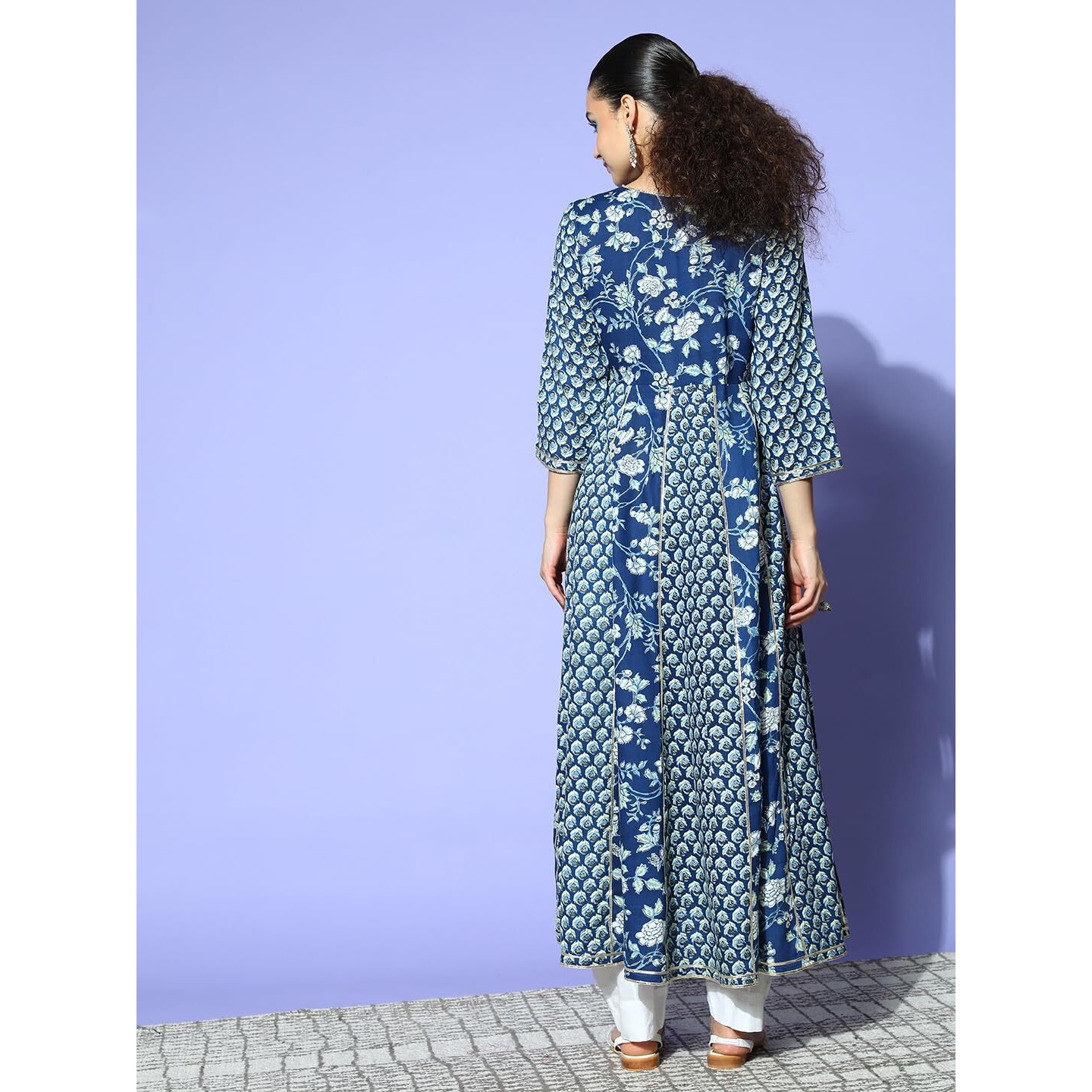 Ishin Women's Cotton Blue Embellished Anarkali Kurta