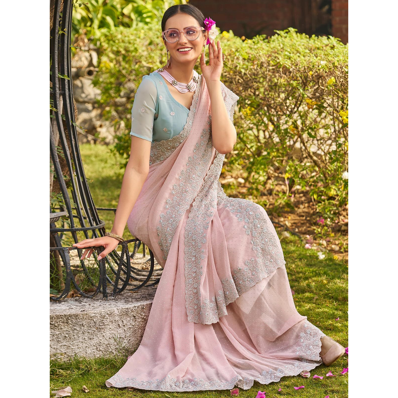 Satrani Women's Georgette Zari Work Embroidery Saree With Unstitched Blouse Piece (3647S349N_Light Pink3)