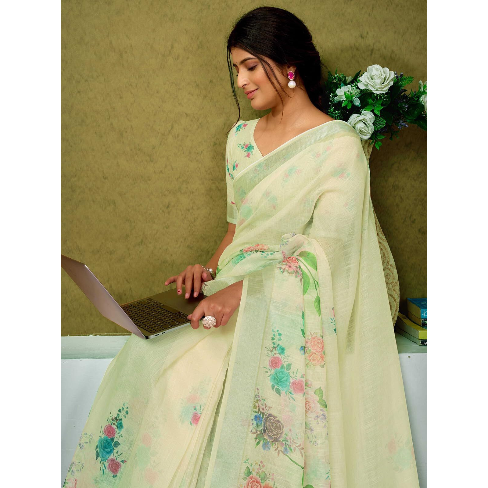 Satrani Women's Linen Printed & Zari Border Ready To Wear One Minute Pre Pleated Readymade Saree With Unstitched Blouse Piece (35Rs336N_Cream & Multi)