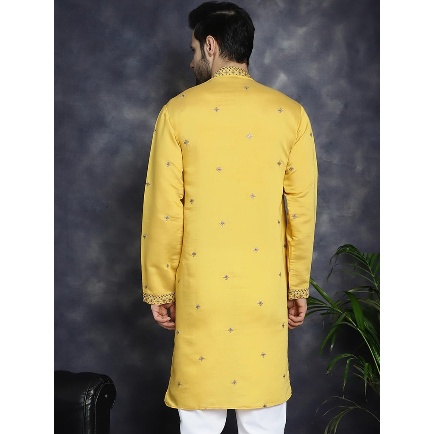 Jompers Men's Yellow Sequin Embroidered Kurtas (Yellow, S)
