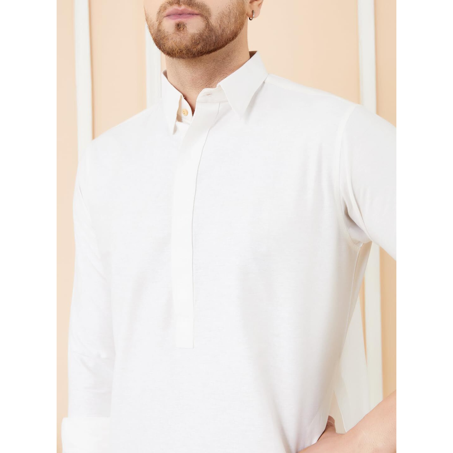 See Designs Men Off White Cotton Solid Spread Collar Curved Hem Side Slit Full Sleeve Pathani Kurta With Pyjama - Bnrskt61701Xs