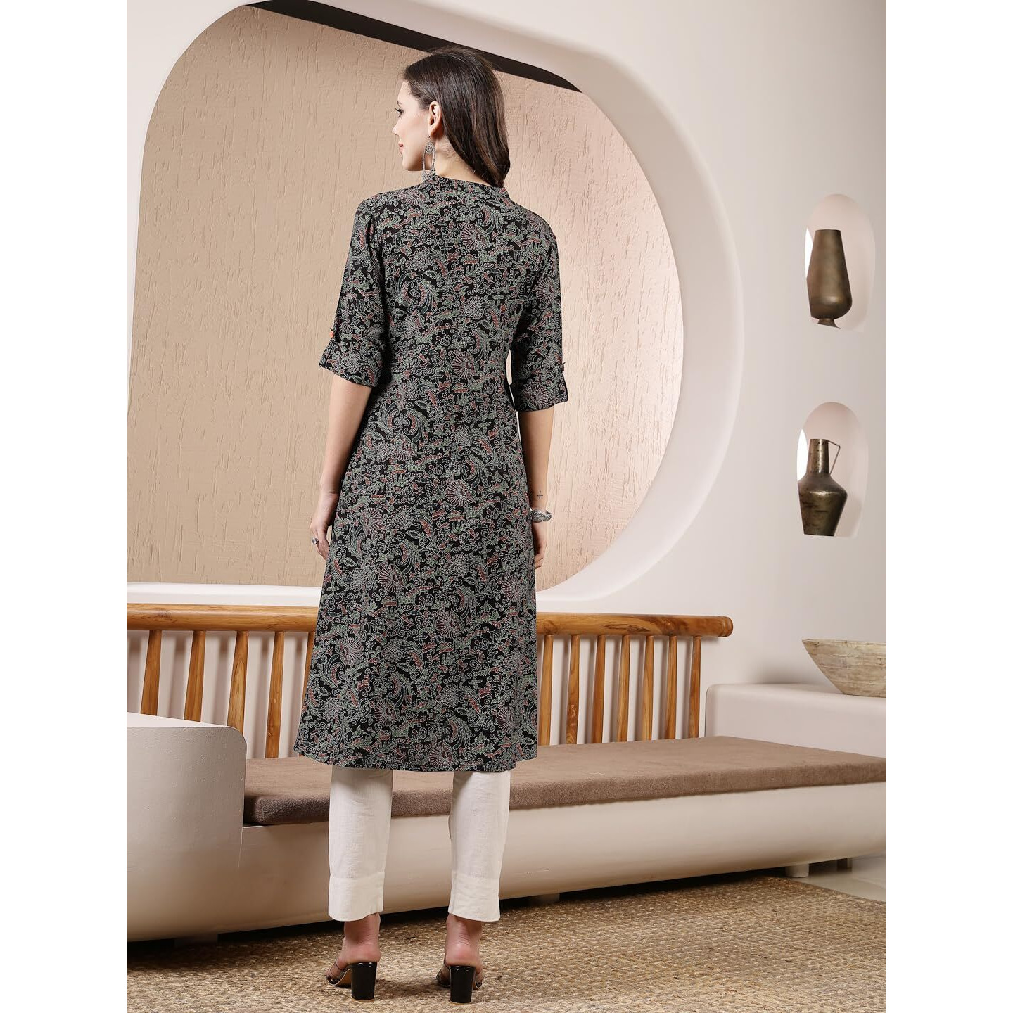 Stylum Women's Black Paisley Printed Rayon A-Line Kurta (Blackbarfi42_Black, Xl)