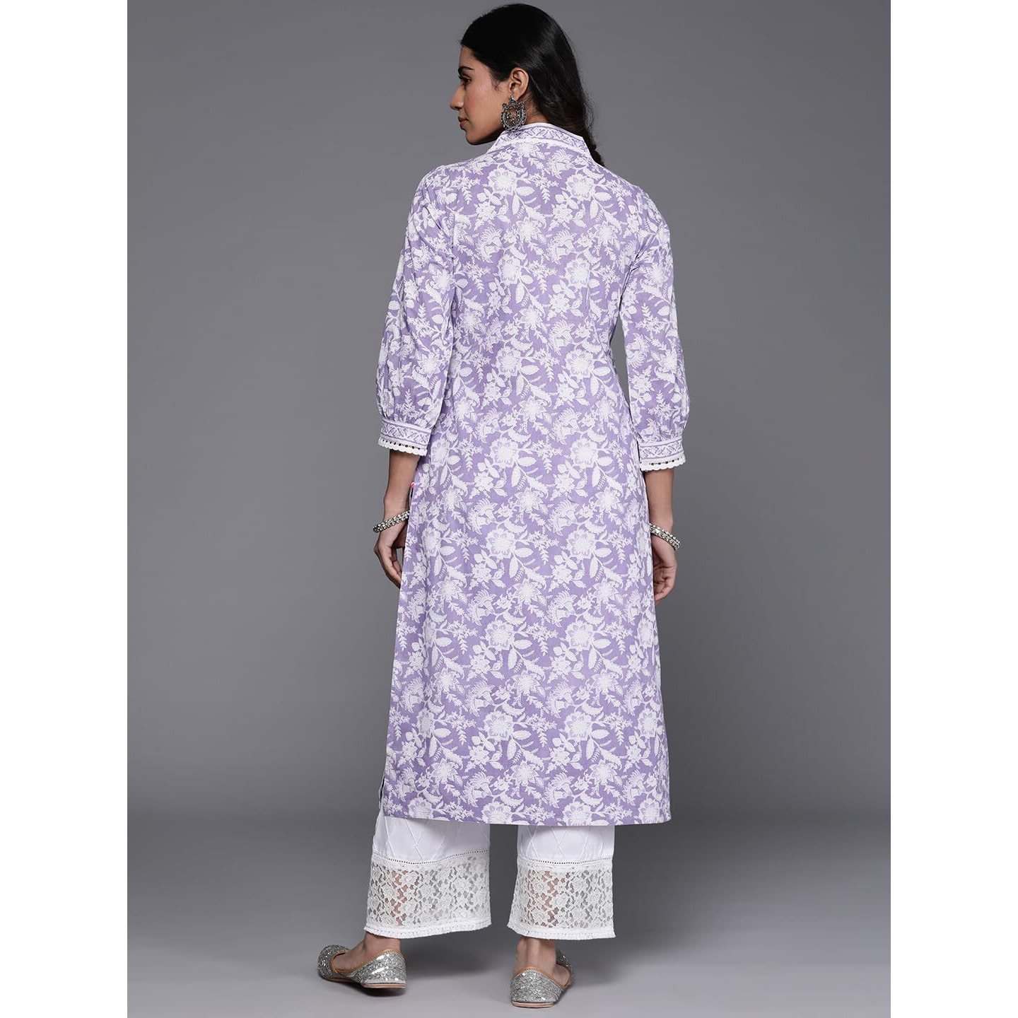 Varanga Women Floral Printed V-Neck With Lace Detail Kurta Lavender