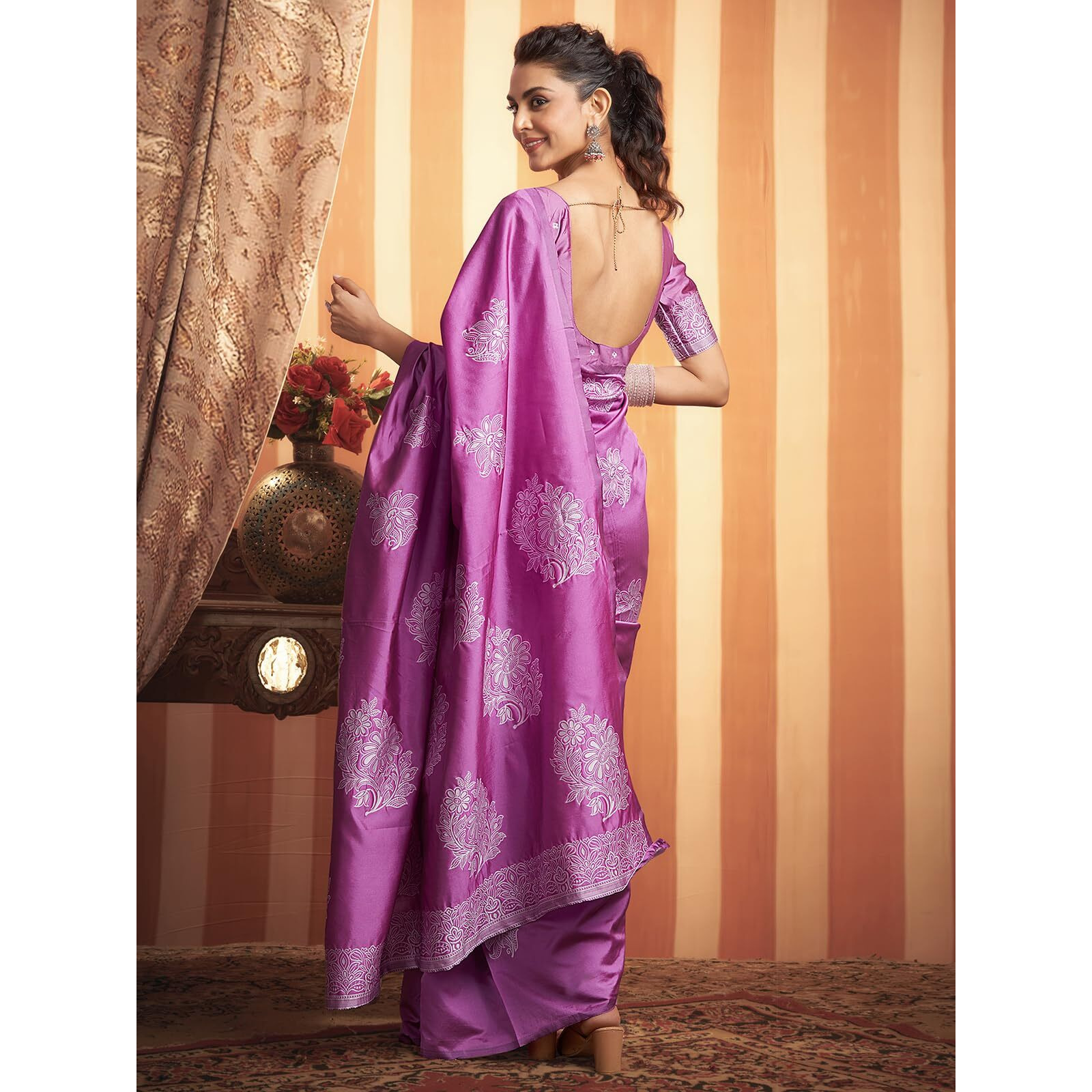 Satrani Women's Silk Blend Banarasi Jacquard Saree With Unstitched Blouse Piece (3882S191N_Ultra Pink)