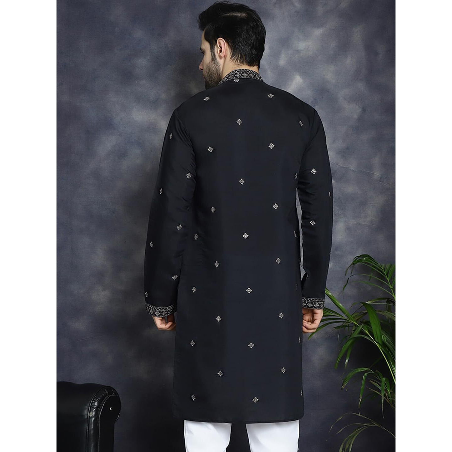 Jompers Men's Black Sequin Embroidered Kurtas (Black, S)