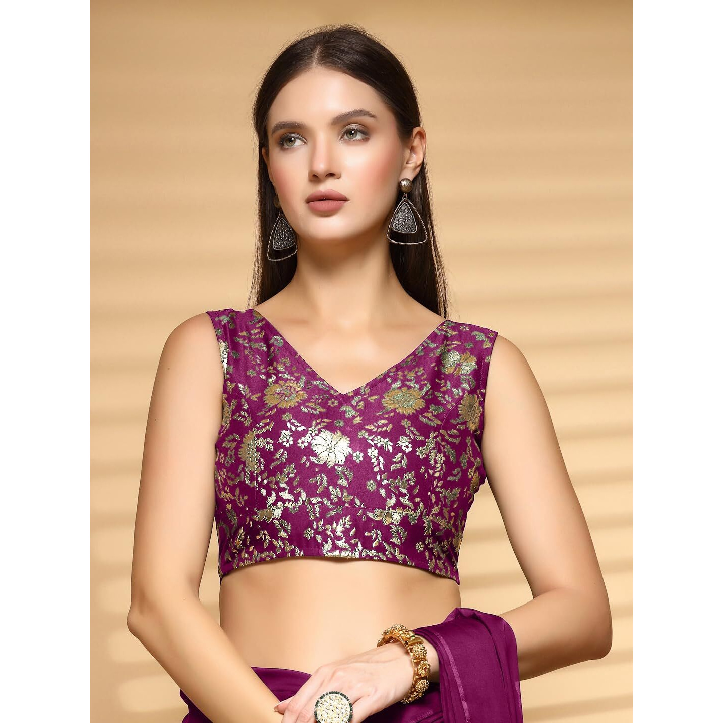 Oomph Readymade Blouse For Women, Brocade, Sleeveless, V-Neck, Rbbl703