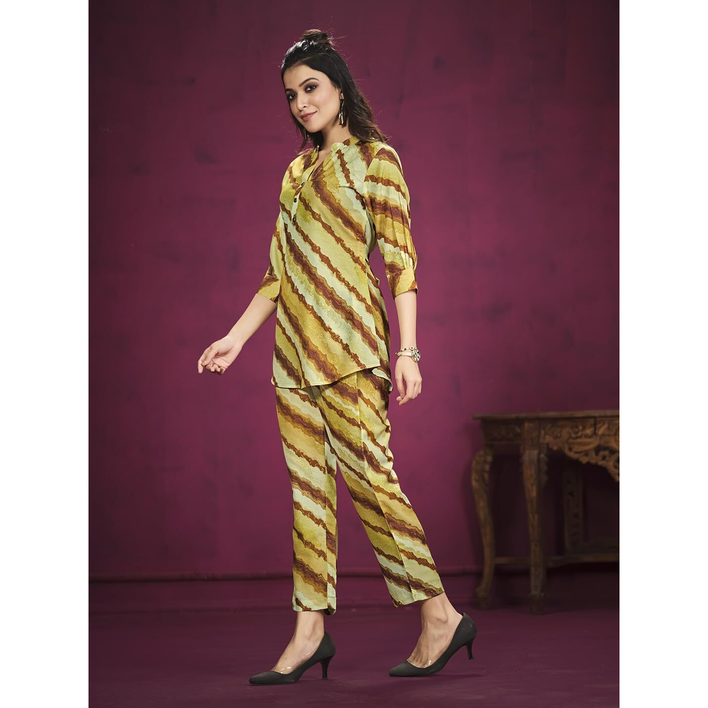 Nainvish Women's Polyester Printed Straight V-Neck Co-Ord Top & Pant Set (Sd594_Kb-S_Yellow)