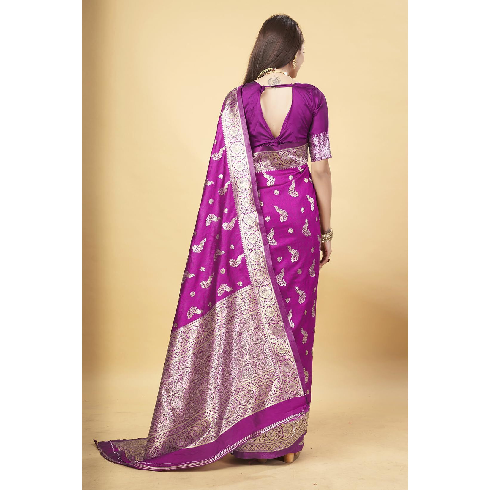 Shasmi Women's Banarasi Saree Pure Kanjivaram Silk Saree Soft New Ladies 2025 Design Wear Pattu Sarees Latest Party Sari Collections With Blouse Piece For Wedding Sadi (Pari-188 Wine)