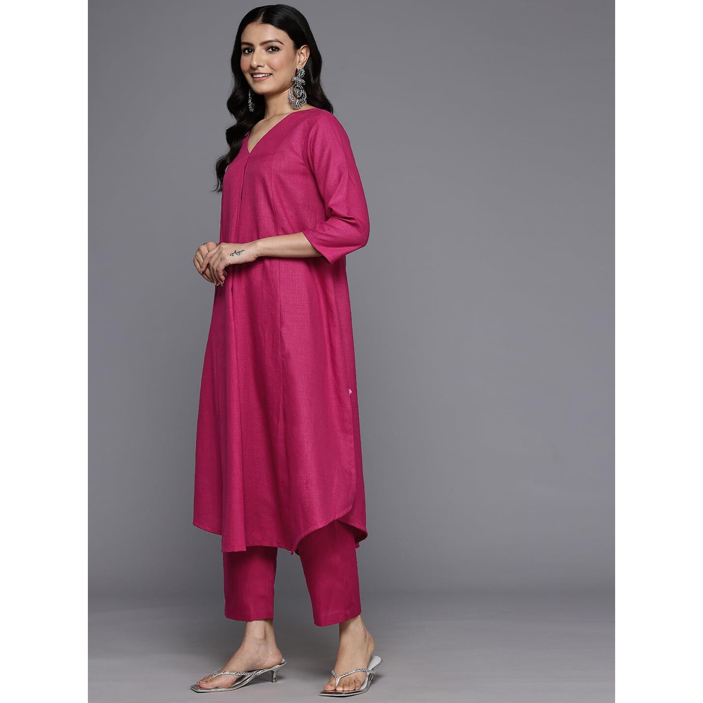 Varanga Women Magenta Solid A-Line Kurta Paired With Tonal Bottom