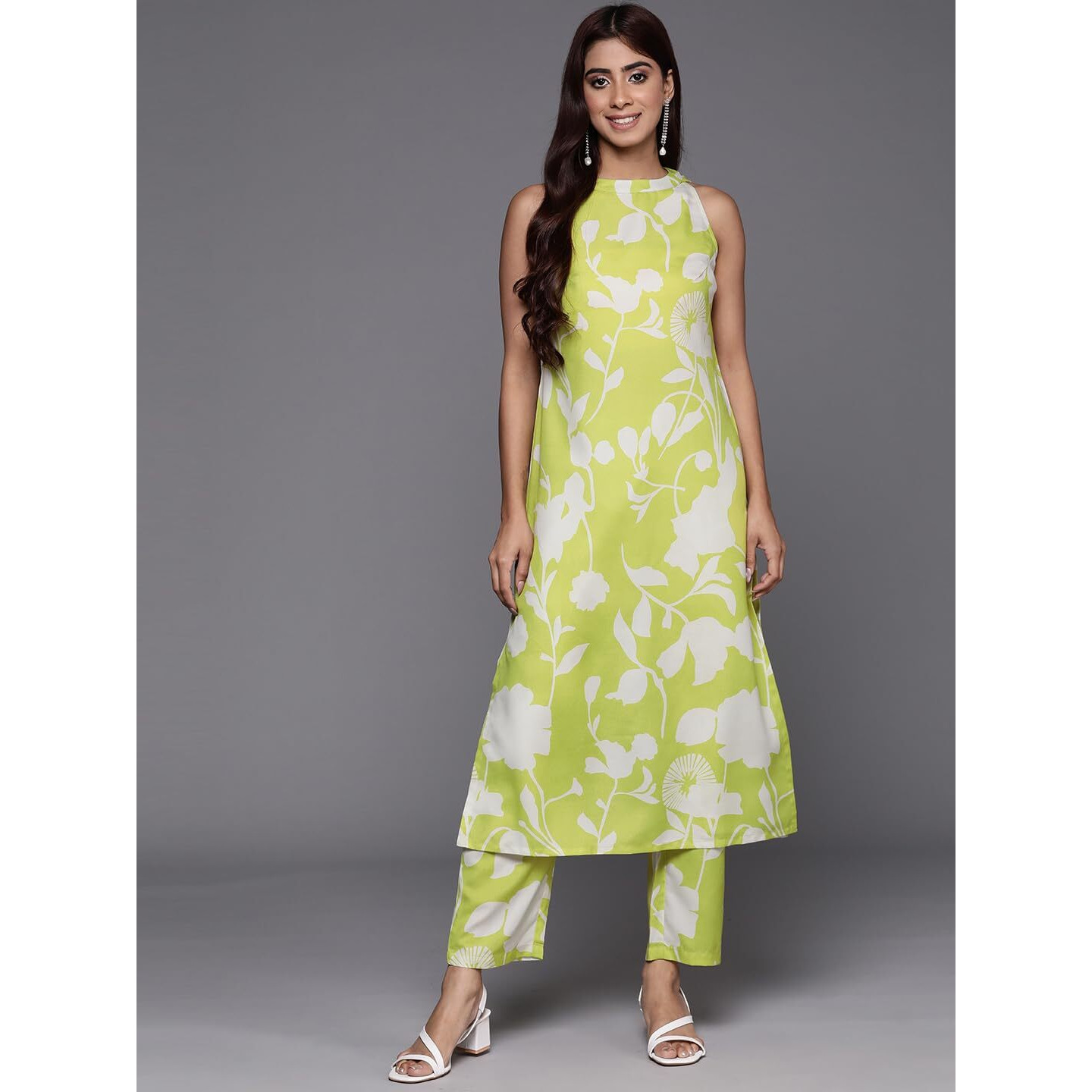 Varanga Women Lime Green Halter Neck Kurta With Bottom