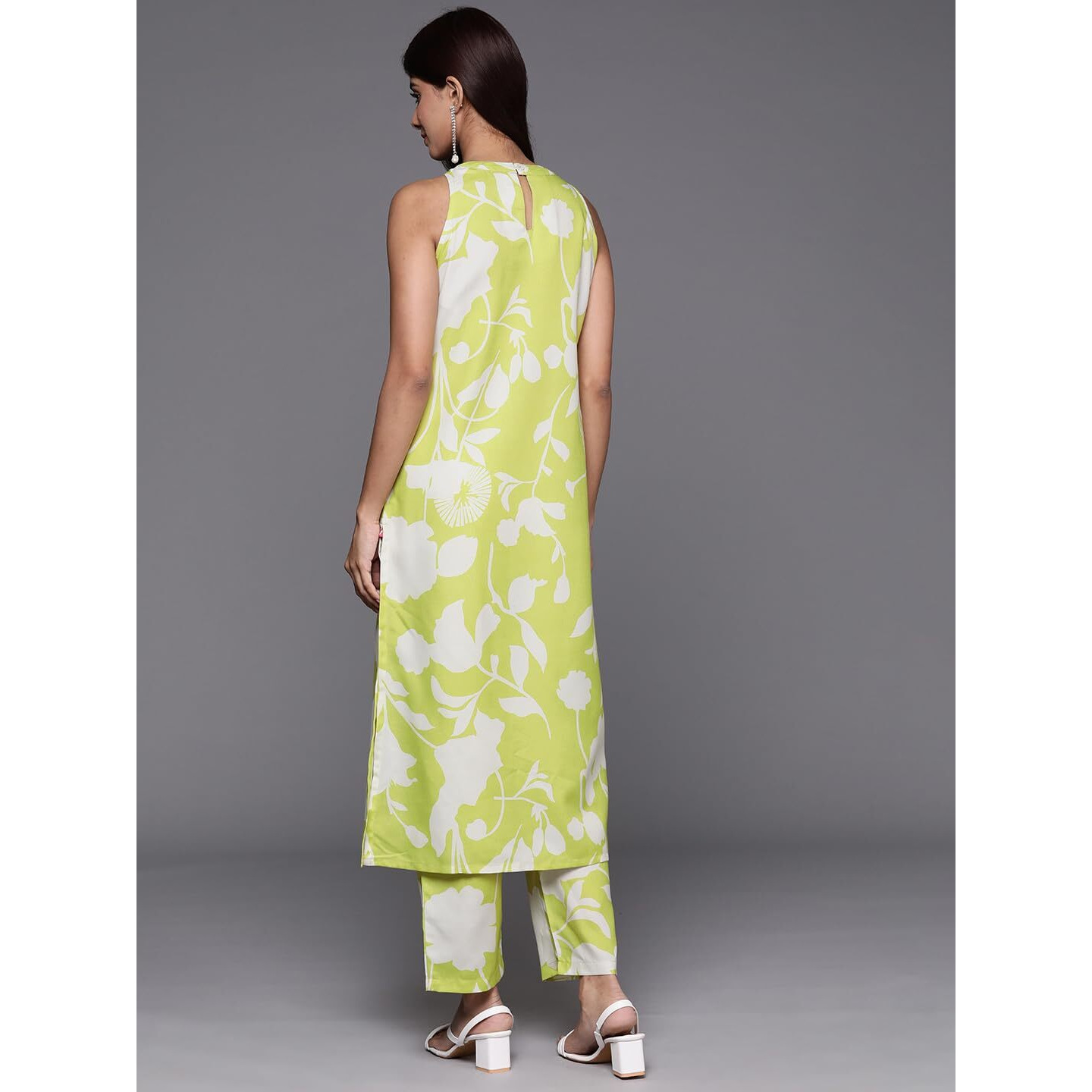 Varanga Women Lime Green Halter Neck Kurta With Bottom