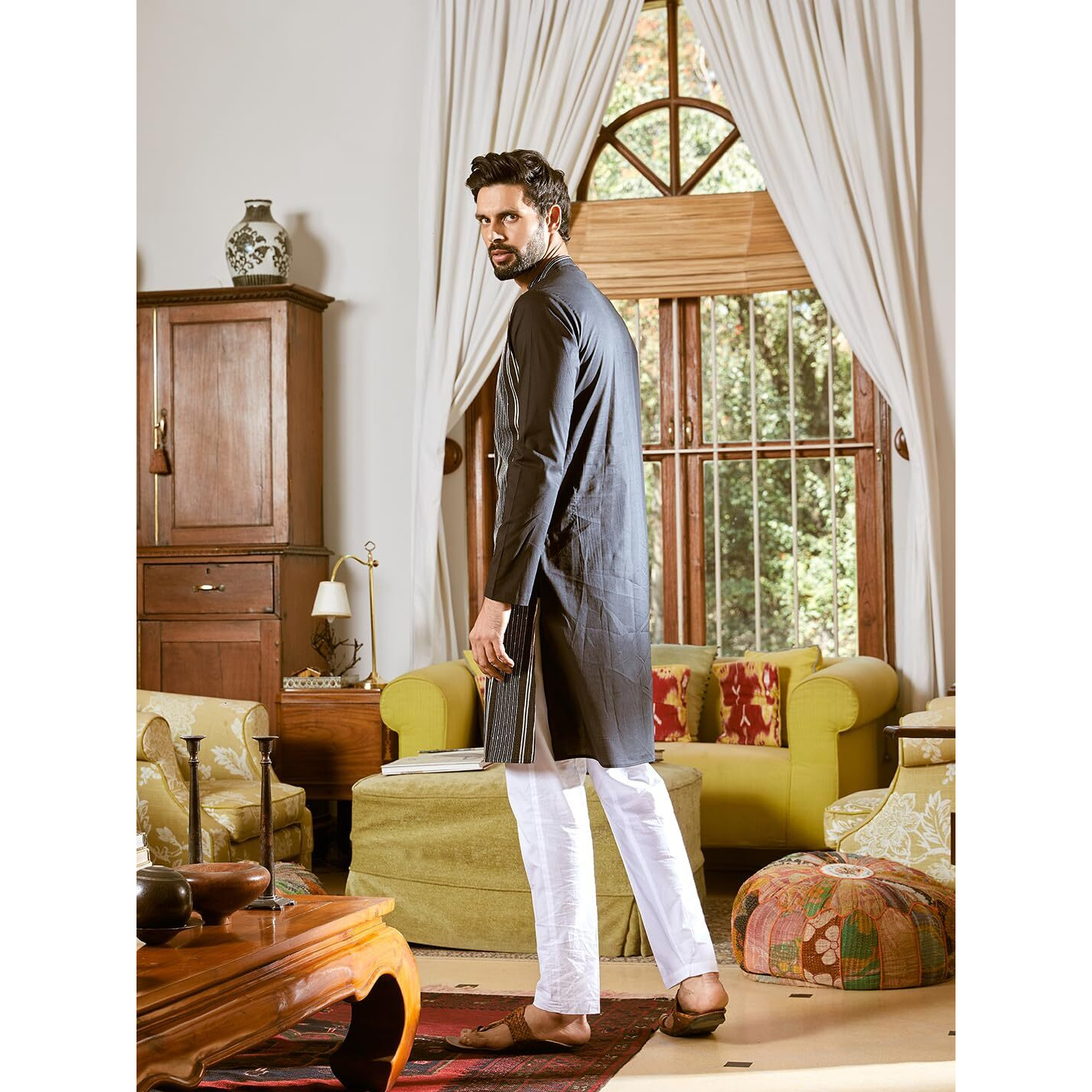 See Designs Men Full Sleeve Black Cotton Pintex Design Sequins Mandarin Collar Side Slit Kurta - Sd2Kt_2457Xs