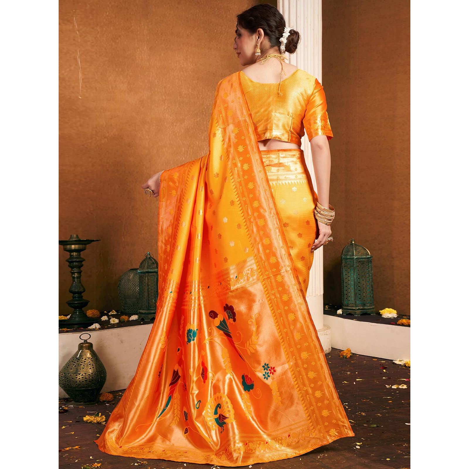 Satrani Women's Silk Paithani Jacquard Weaving Saree With Unstitched Blouse Piece (4046S6302N_Yellow)