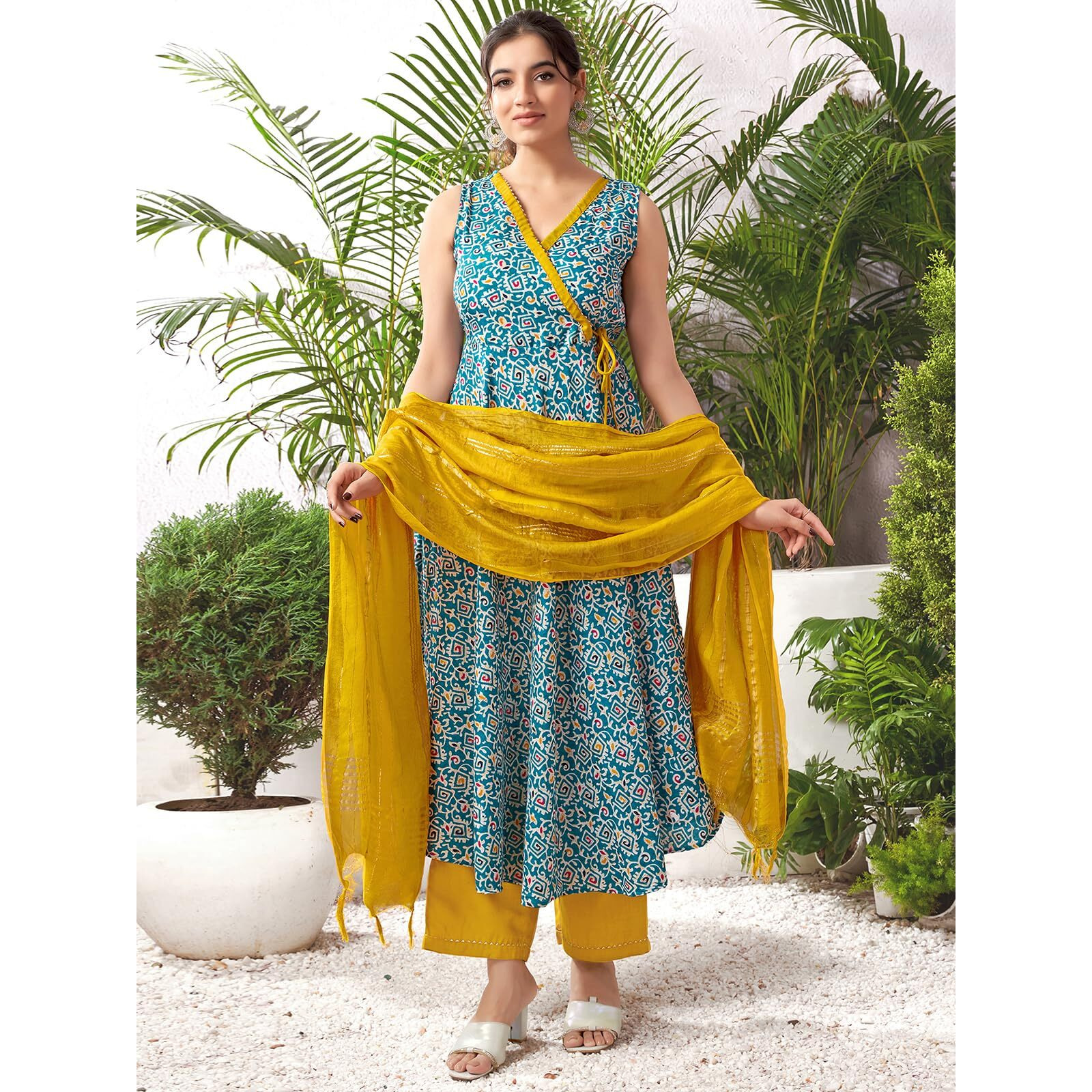 Sanisa Women's Cotton Blend Floral & Foil Printed Anarkali Kurta With Pant And Dupatta Set (67Kbd766N-Xl_Teal Blue & White & Multi)