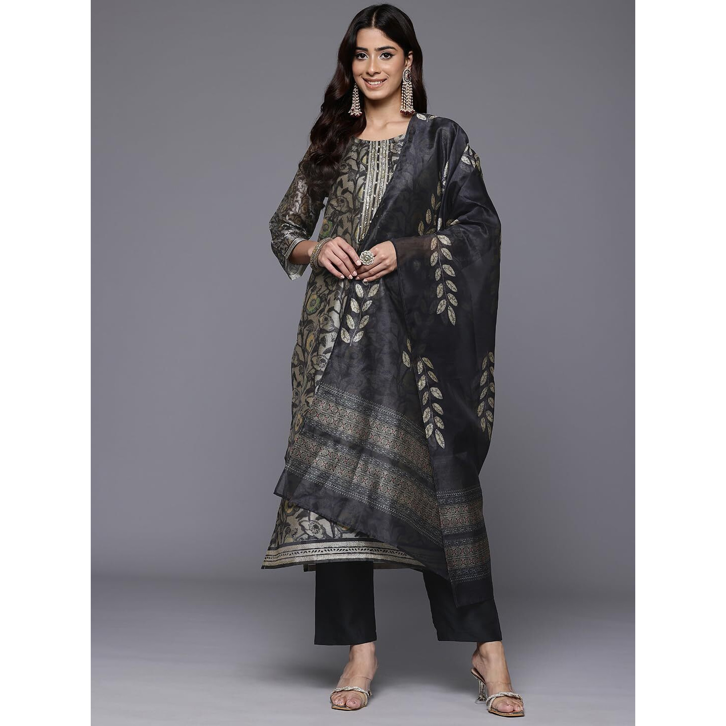 Varanga Women Grey Floral Printed Round Neck Straight Kurta Paired With Bottom And Printed Dupatta  Elegant & Comfortable Ethnic Wear