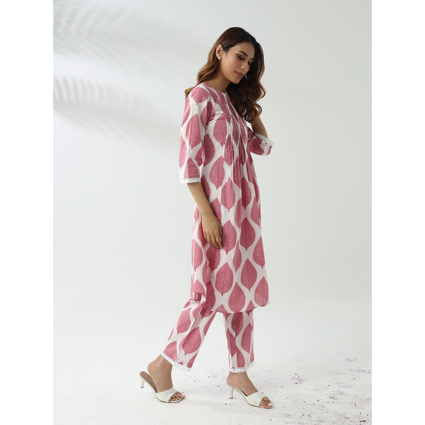 Fiorra Women's Pink Cotton Flared Kurta Set Set0170