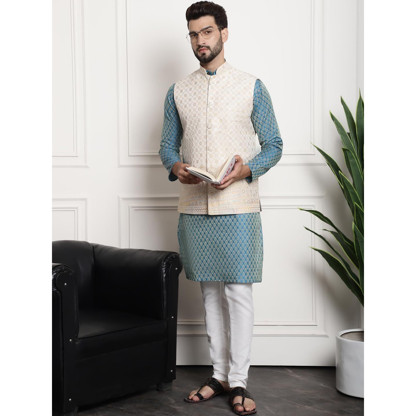 Sojanya (Since 1958 Men's Jacquard Silk Tgreen Kurta And Off-White Pyjama With Cream Nehru Jacket