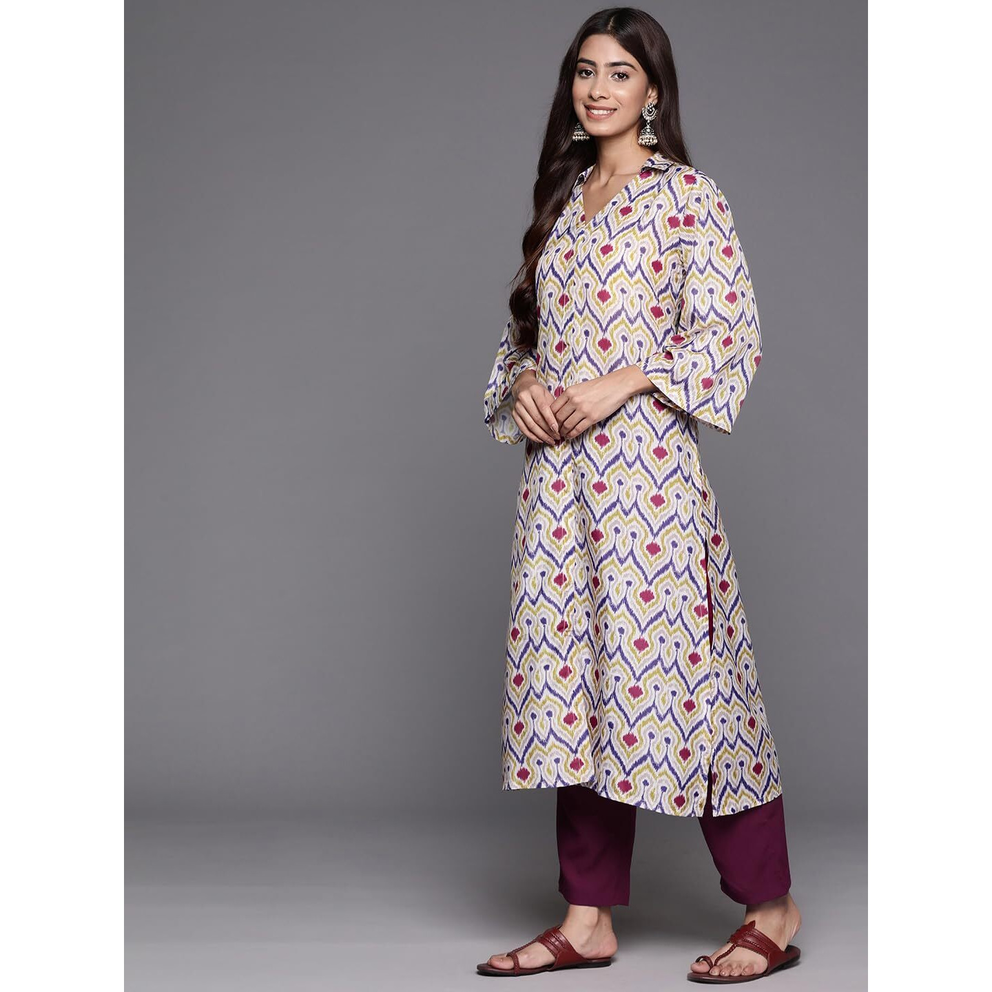 Varanga Women Off White Ikat Printed Shirt Collar Straight Kurta Paired With Violet Solid Bottom.
