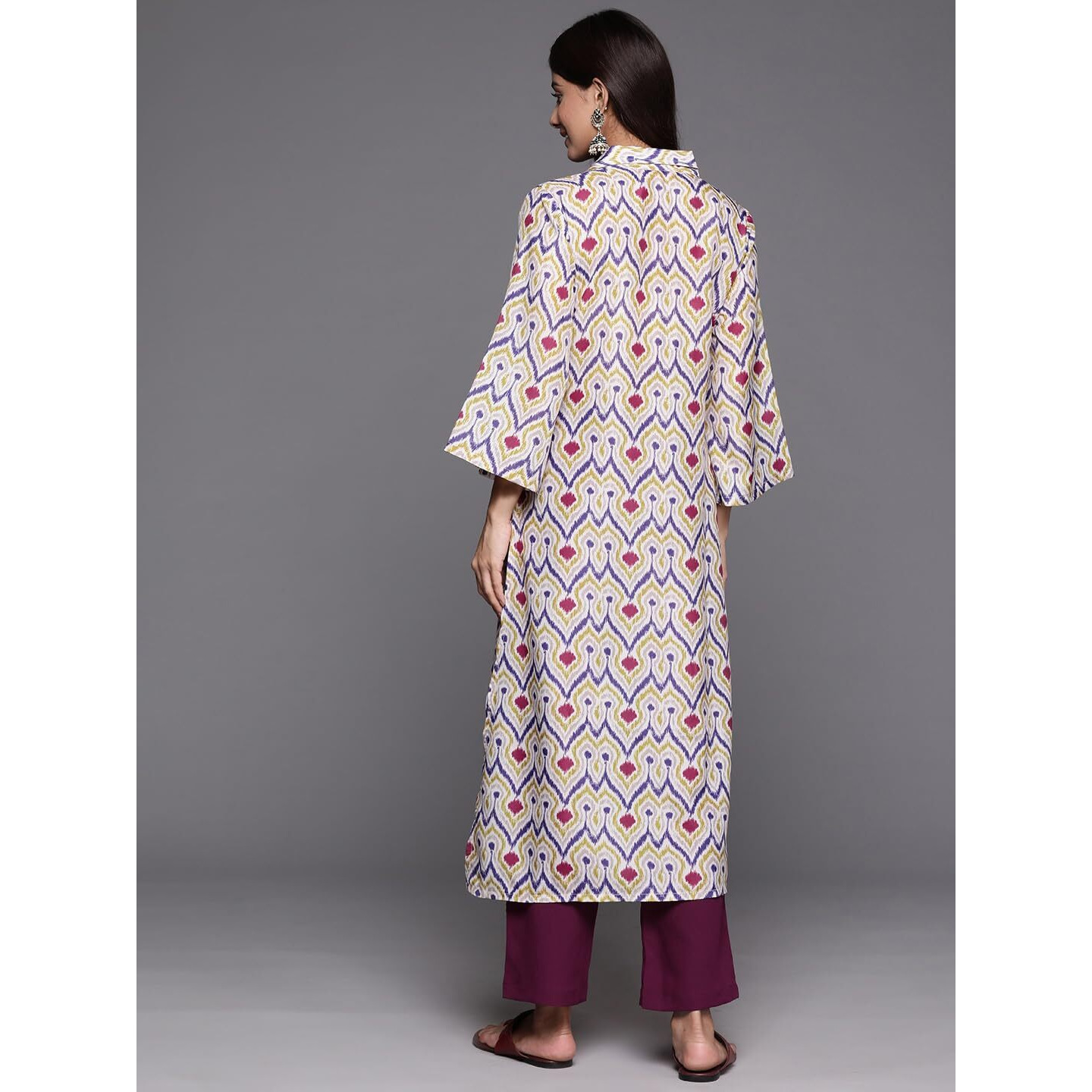 Varanga Women Off White Ikat Printed Shirt Collar Straight Kurta Paired With Violet Solid Bottom.