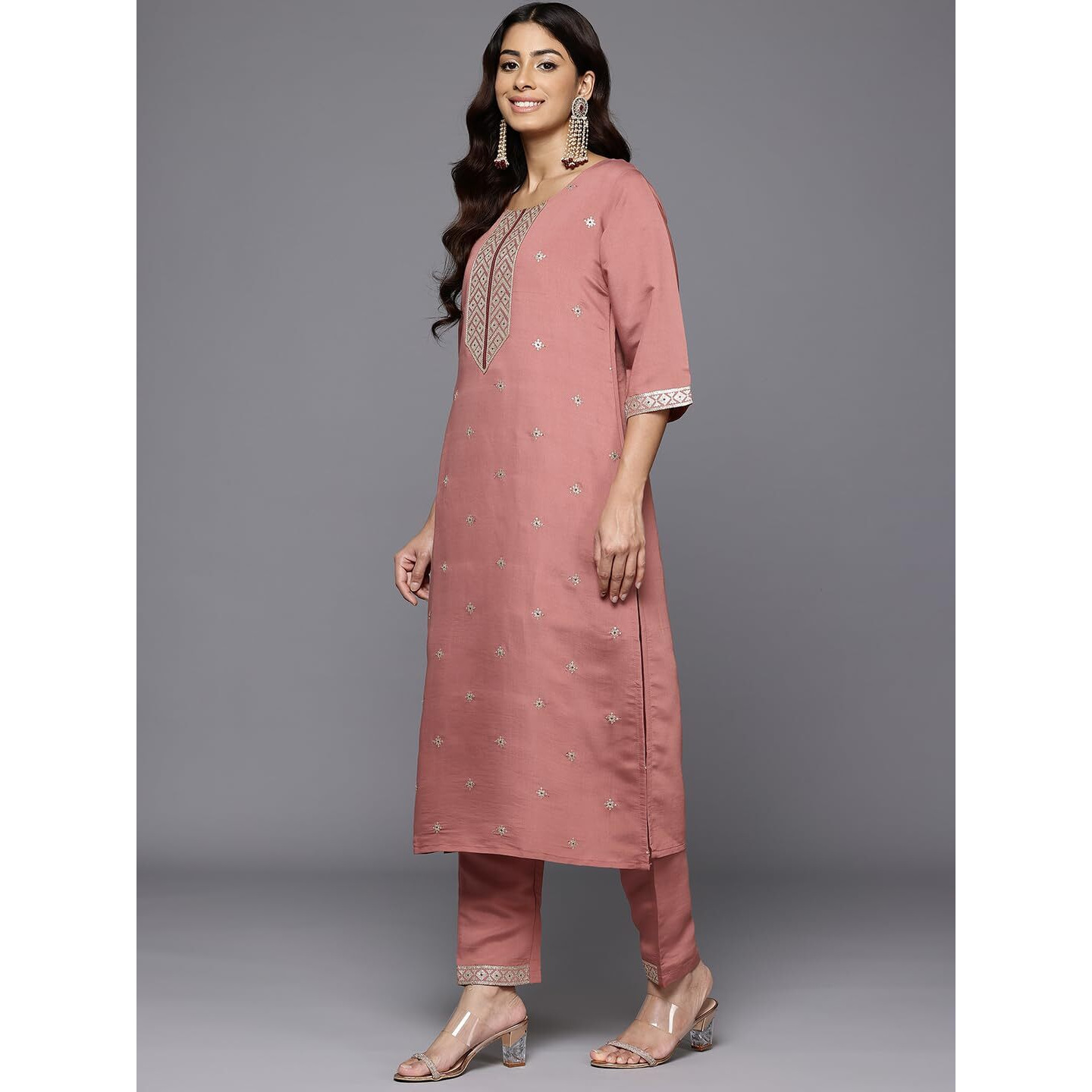 Varanga Women's Silk Blend Kurta Set (Vskd32691_Vardup2139-Xxl_Mauve