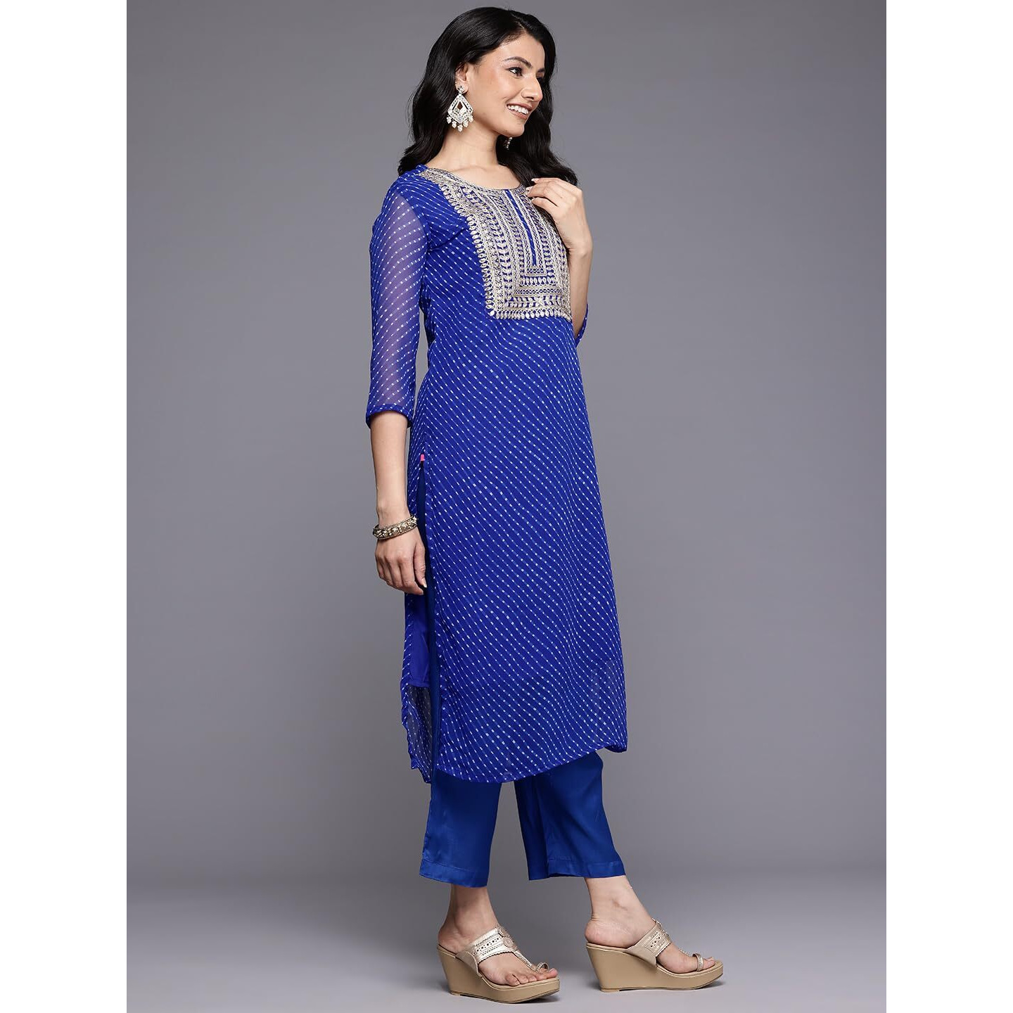 Varanga Women Navy Blue Bandhani Zari Emboridered Kurta Set With Dupatta