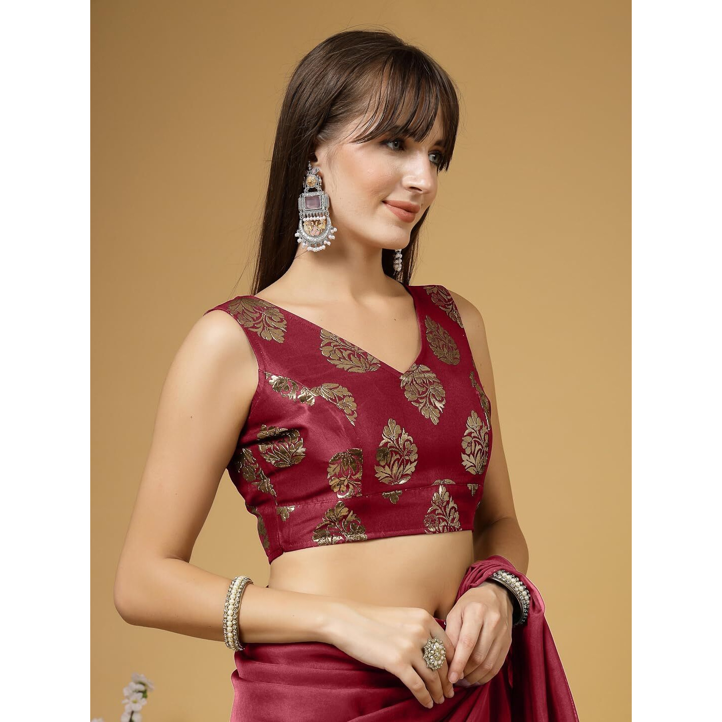 Oomph Women's Indian Ethnic Wear Designer Big Paisley Pattern Zari Work V Neck Sleeveless Indian Red Color Brocade Readymade Blouse For Saree Or Lehnga And Fusion Twist. Xl