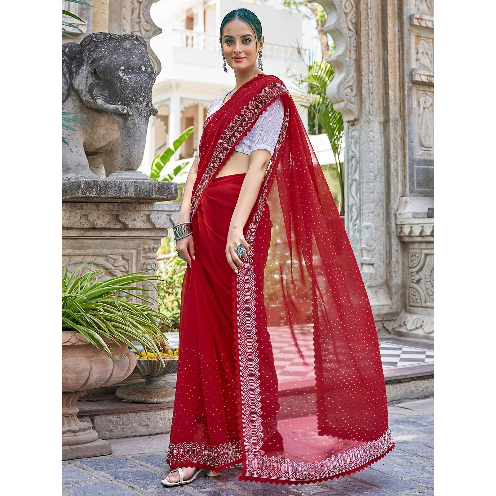 Satrani Women's Stone Work Embellished Georgette Saree With Unstitched Blouse Piece (3731S176N_Red)