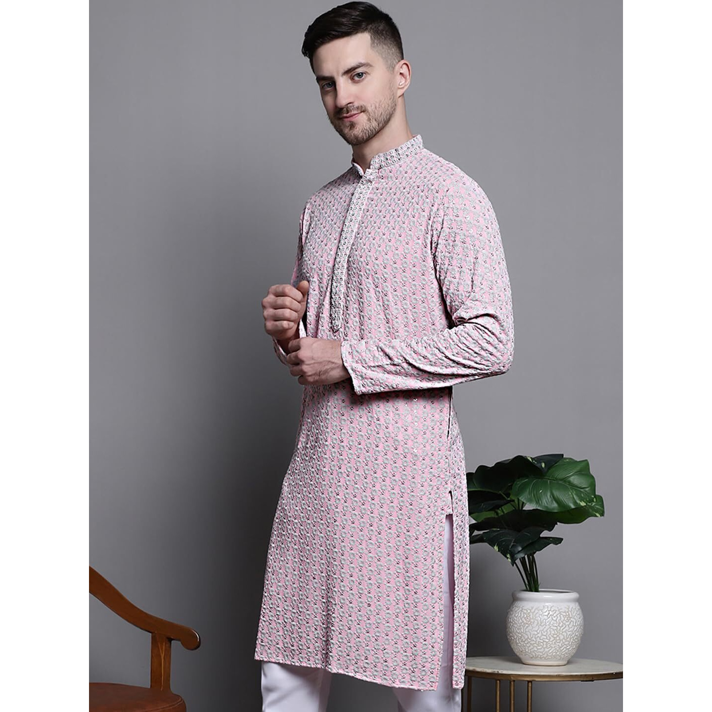 Jompers Men Sequin Embroidered Pure Cotton Kurtas (Pink, S)