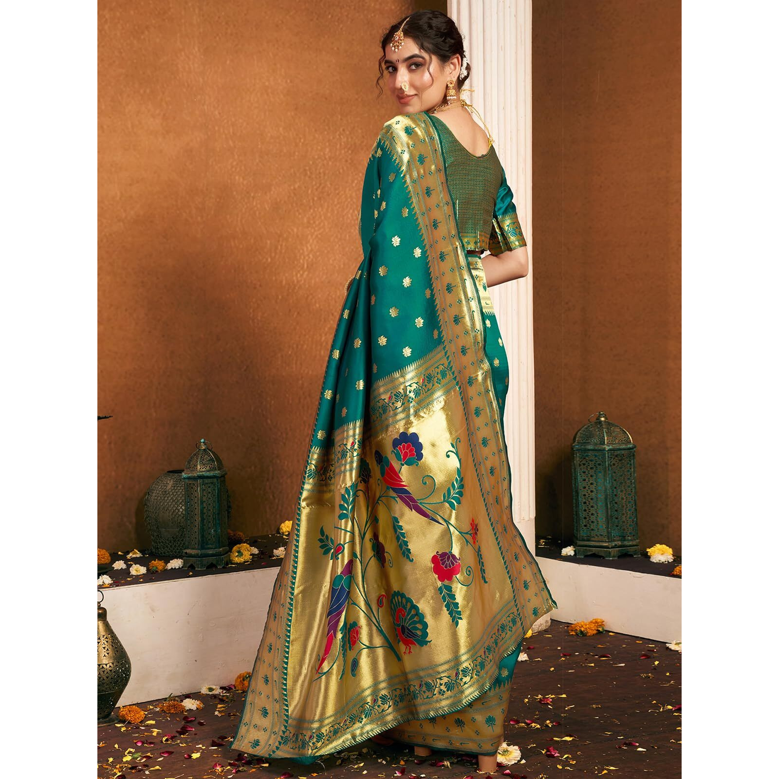 Satrani Women's Silk Paithani Jacquard Weaving Saree With Unstitched Blouse Piece (4046S6299N_Teal Green)