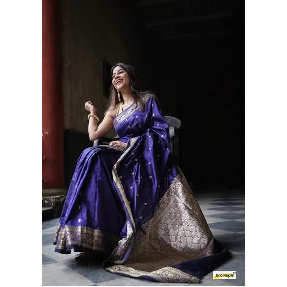 Flosive Women's Present Banarasi Soft Lichi Silk Saree Beautiful Jacquard Rich Pallu Design Work Zari Woven Kanjivaram Silk Style Saree With Soft Lichi Silk Blouse Piece Ayn Royal Mix Color (Blue).