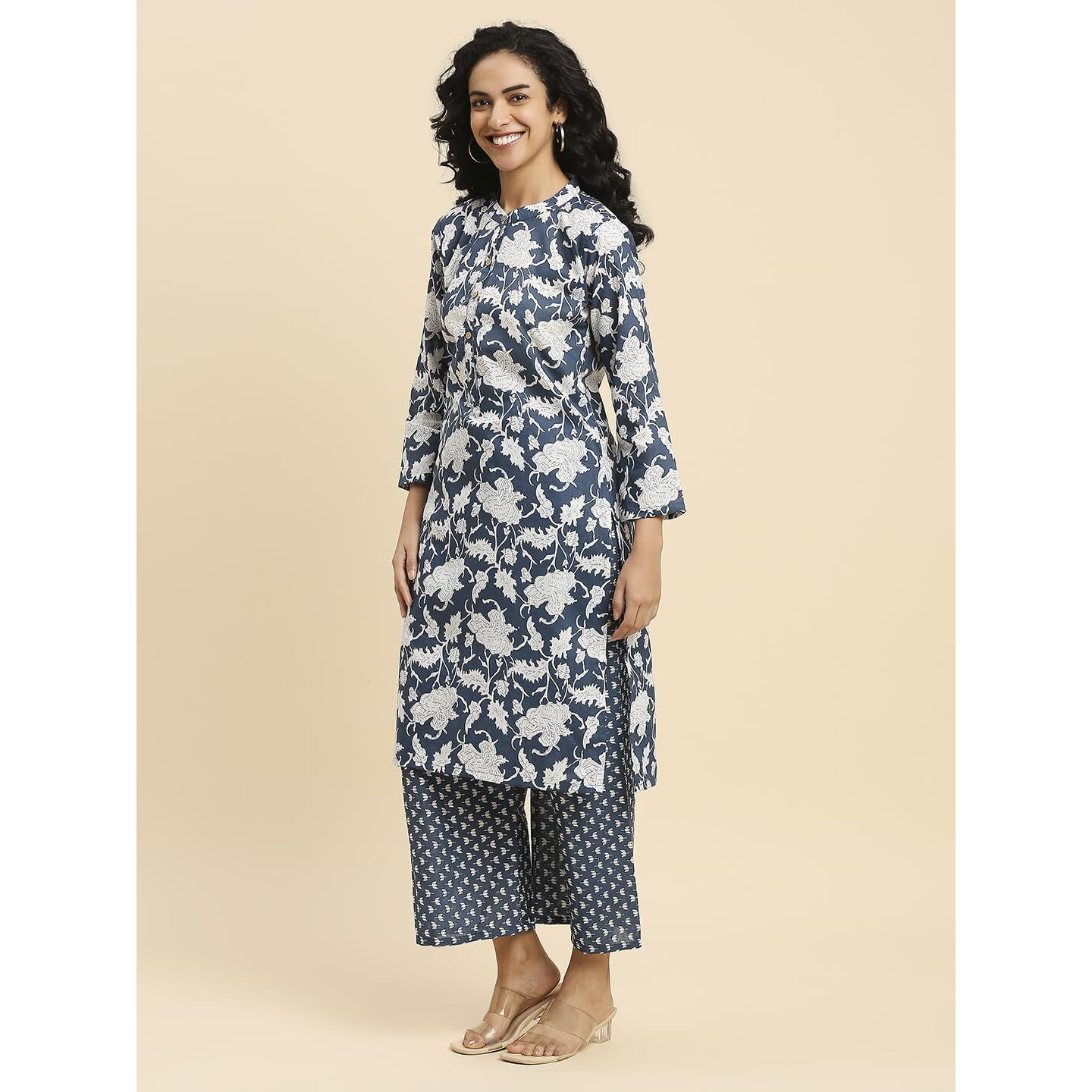 Gufrina Women's Blue&White Cotton Kurta Set With Pants, Round Neck, Front Button Opening, Printed Design (Brown Xxl)