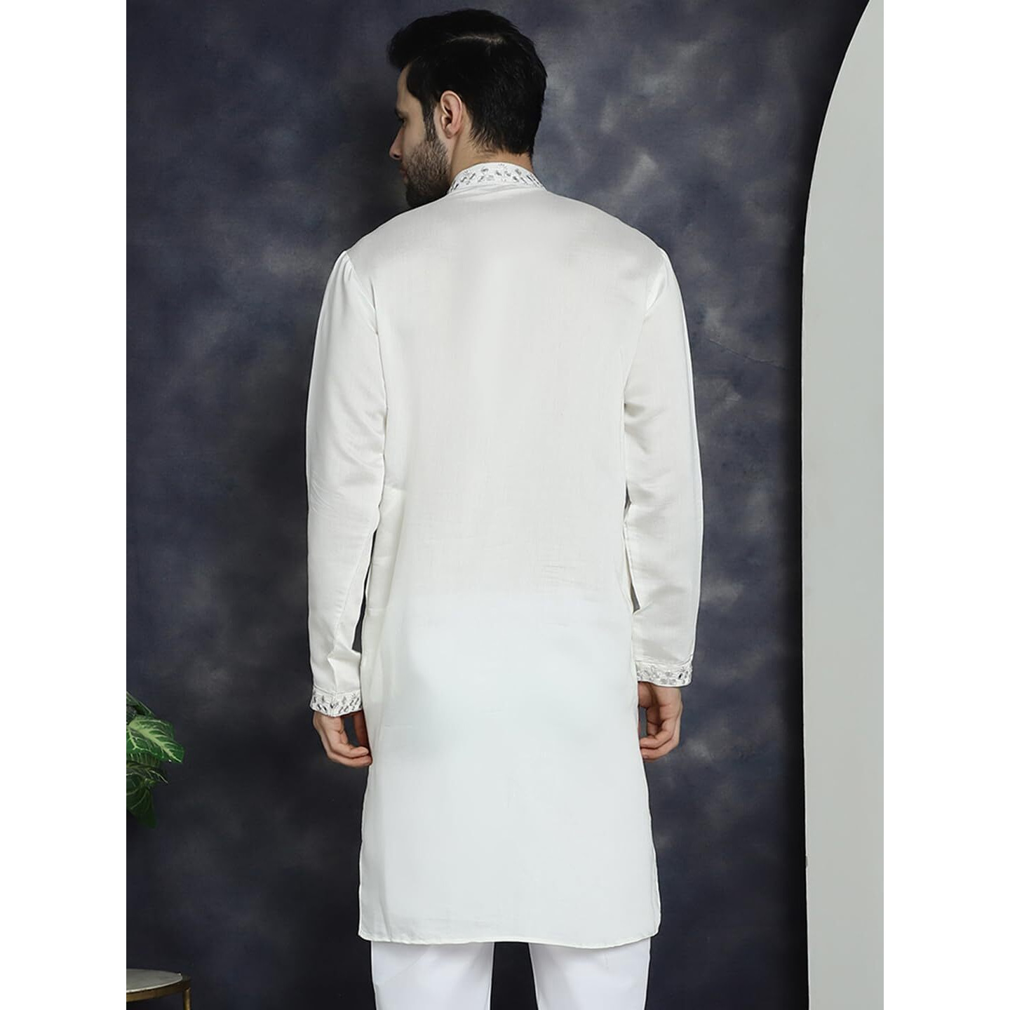 Jompers Men's White Embroidered Kurtas (White, Xxl)