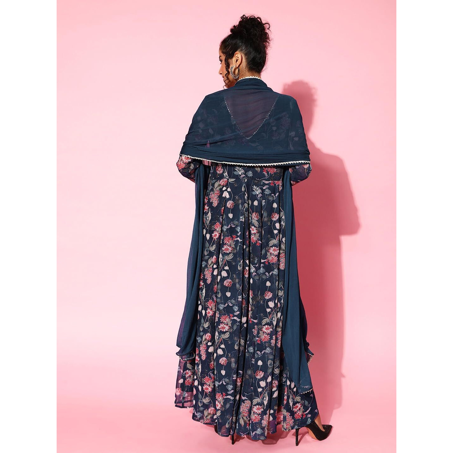 Varanga Women Navy Blue Floral Printed Gota Embellished Anarkali Kurta With Tonal Solid Chiffon Dupatta (Large)