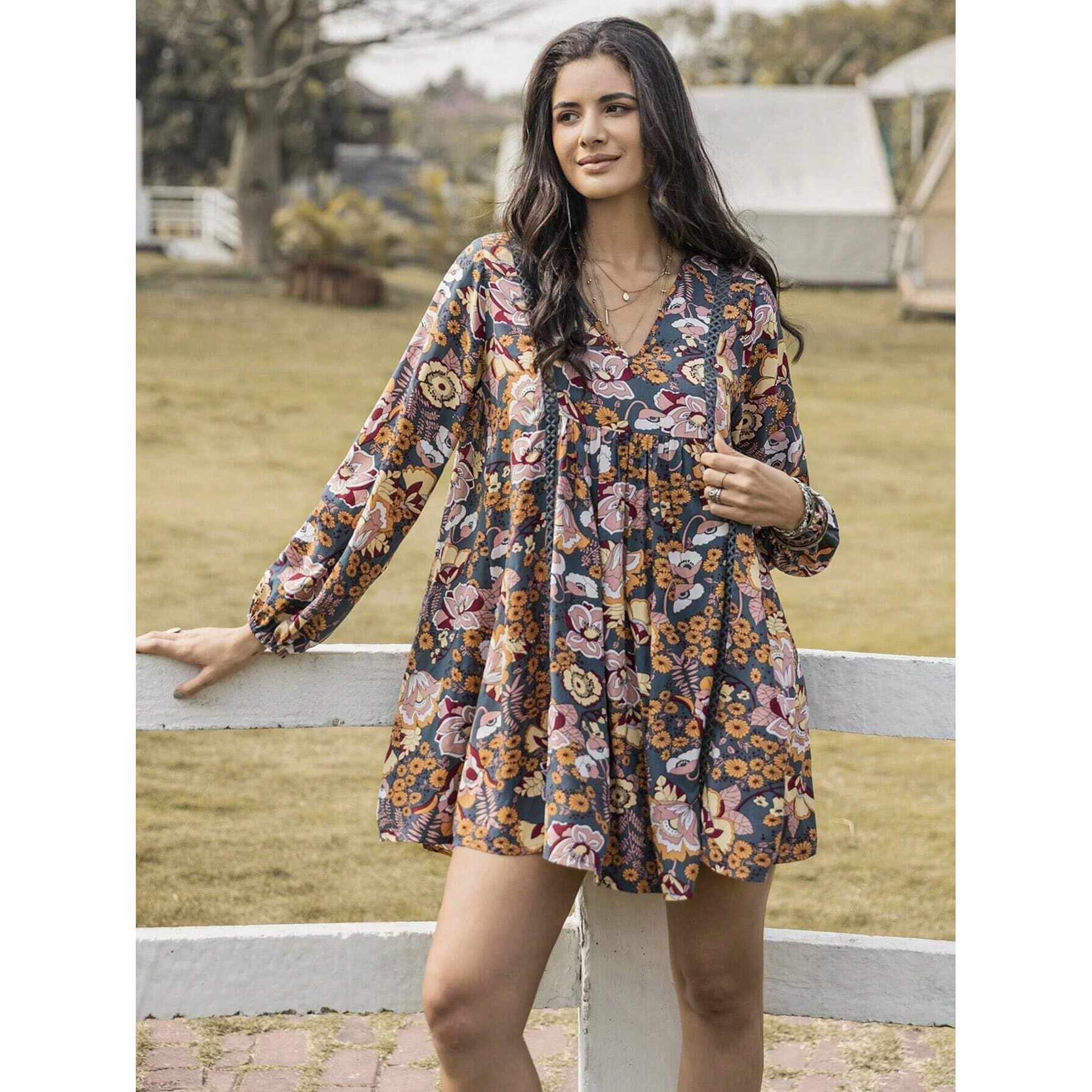 Smowkly Floral Print Bishop Sleeve Smock Dress 1244_Gry_Xs Grey