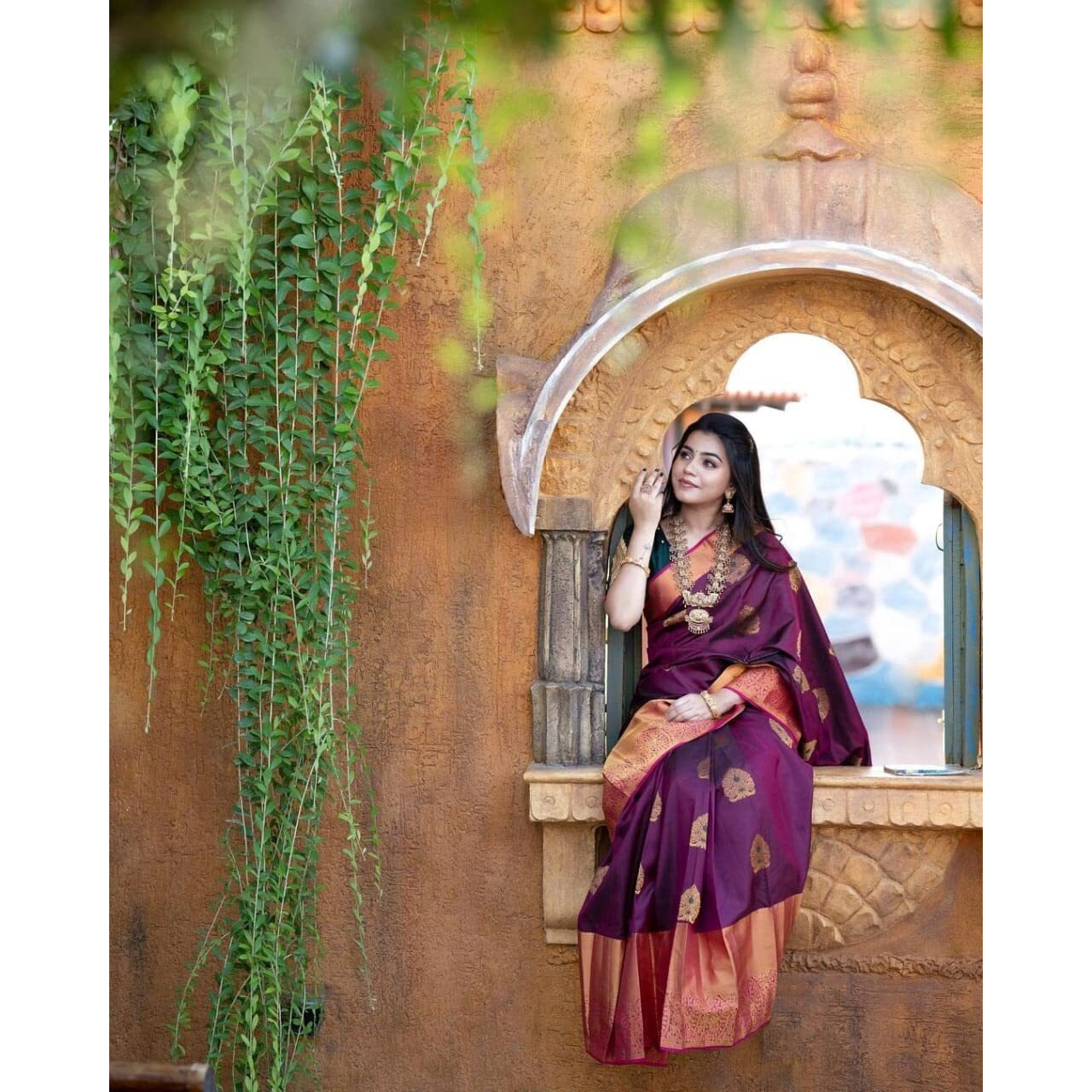 Flosive Women's Kanjivaram Pure Silk Saree