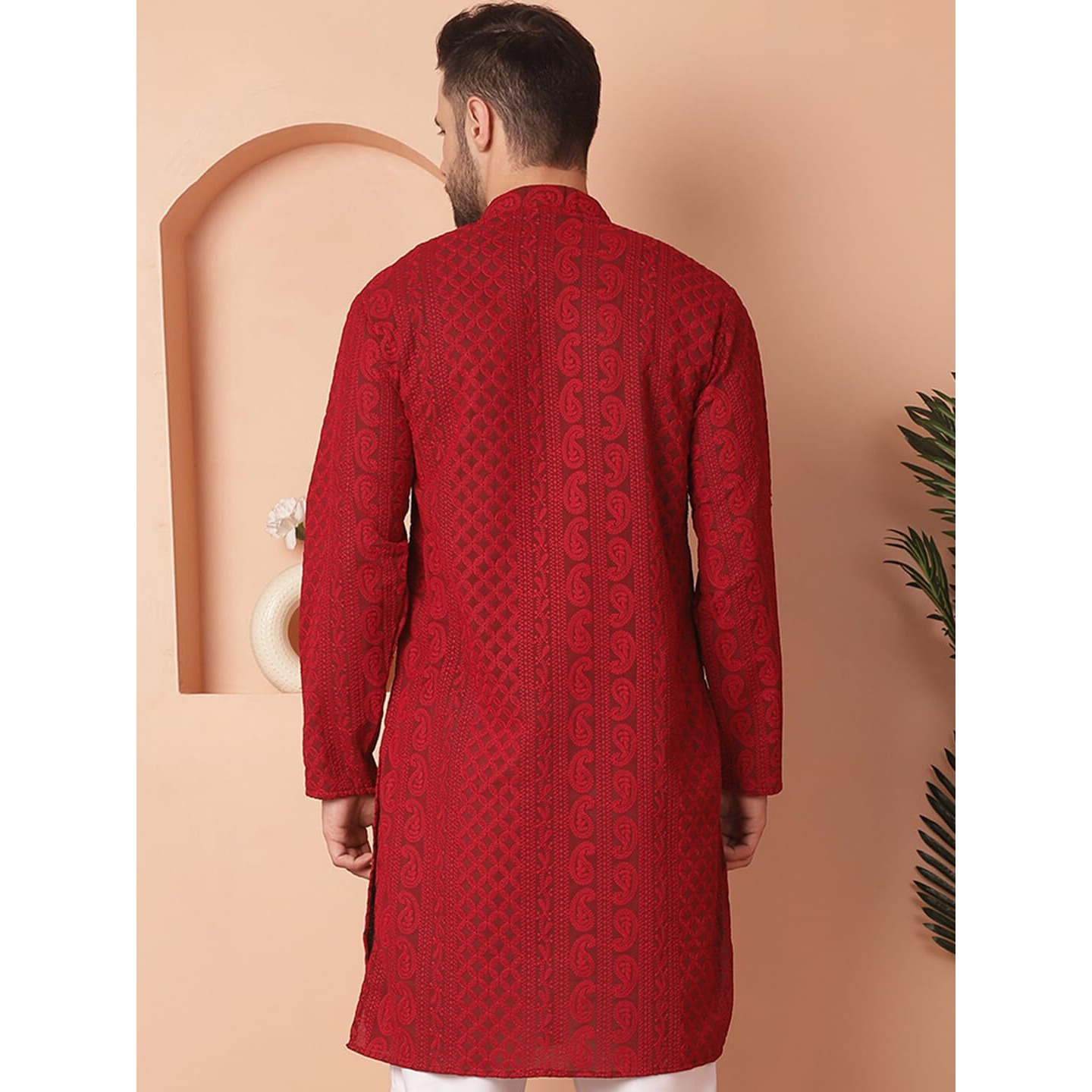 Jompers Men's Maroon Chikankari Embroidered Kurtas. (Maroon, Xl)