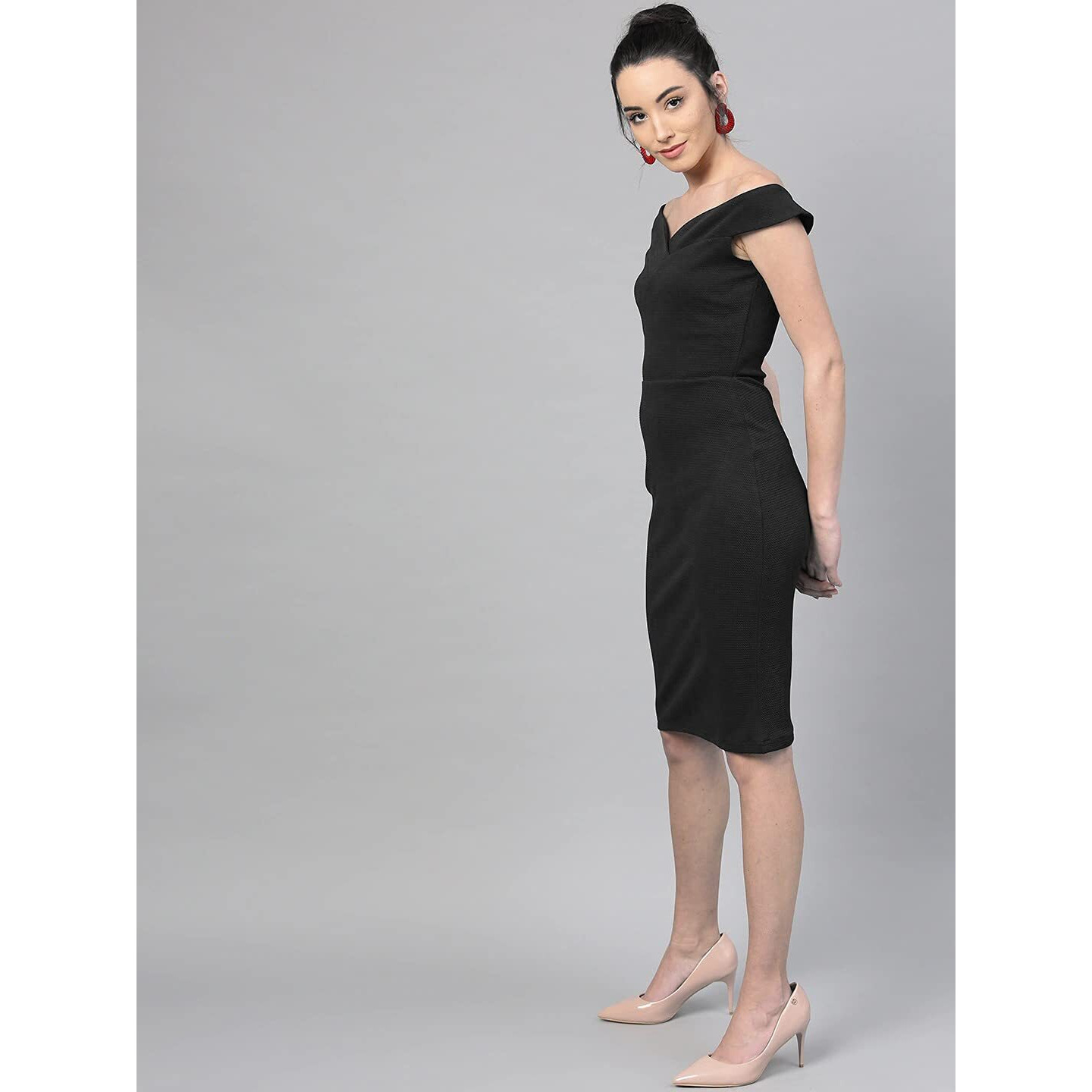 Shasmi Women's Comfortable Black Sweetheart Neck Sleeveless Solid Midi Bodycon Casual Western Stylish Dress For Womens/Midi Dress For Girls (Shree Midi 16 Black Xl)