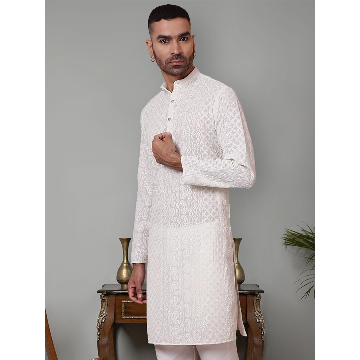 Jompers White Chikankari Embroidered Kurtas For Men. (White, S)