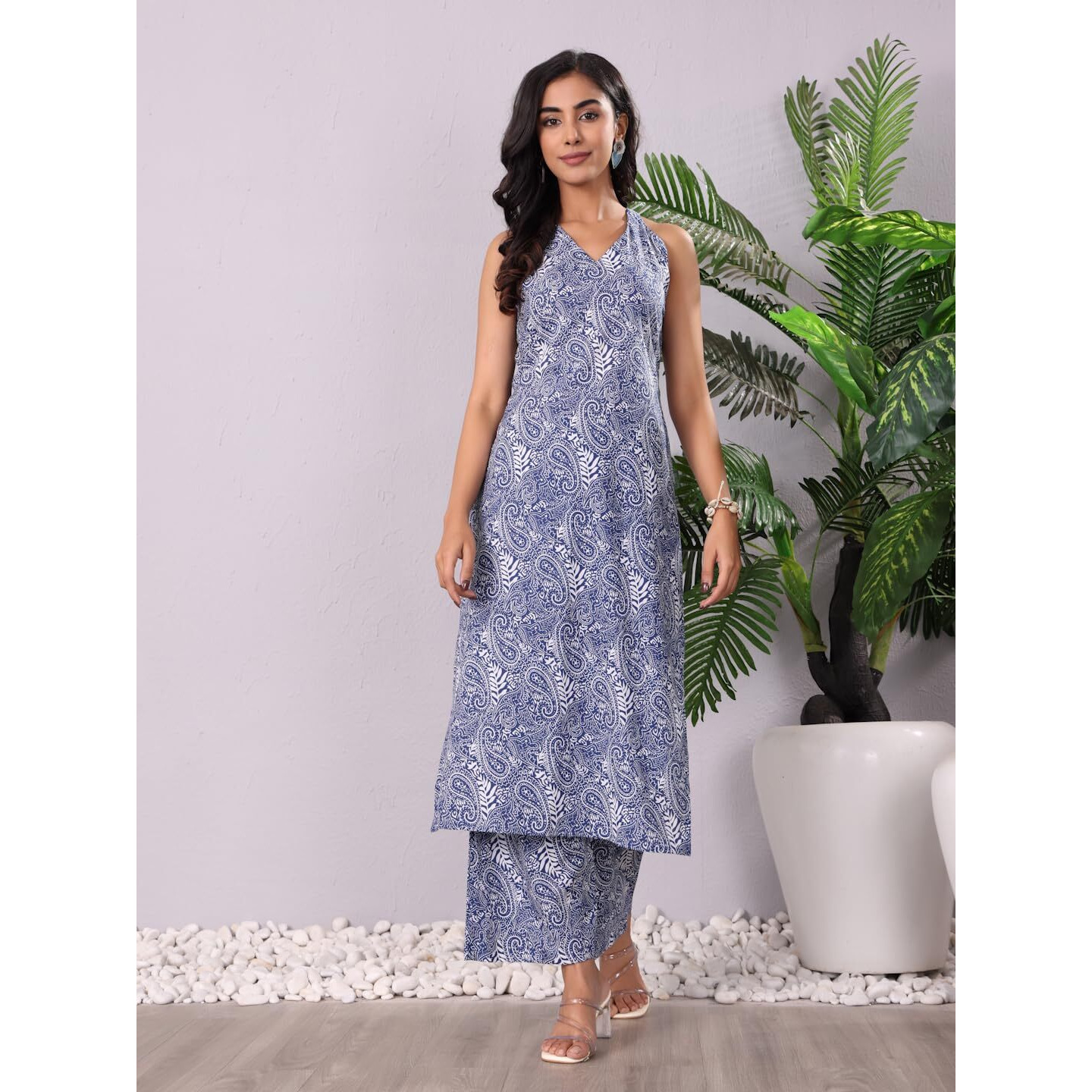 Varanga Women Paisley Printed Pure Cotton Halter Neck Kurta With Trousers | Stylish Ethnic Wear For Women (Small) Blue