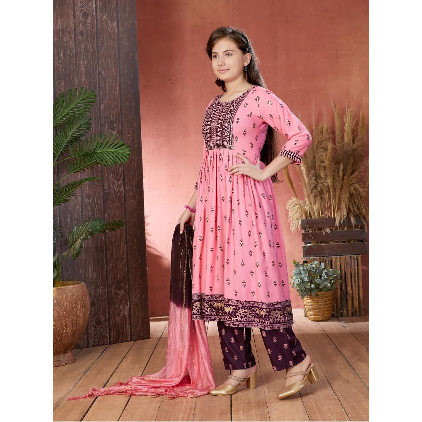 Aarika Girls Ethnic Wear Print Colour Foil Print Sequin Rayon Kurti (9-16 Years) Pink
