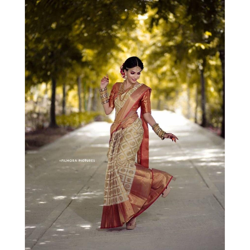 Flosive Ayn Women's Present Banarasi Soft Lichi Silk Saree Beautiful Jacquard Rich Pallu Design Work Zari Devika Kanjivaram Silk Style Saree With Soft Lichi Silk Blouse Piece (Cream)