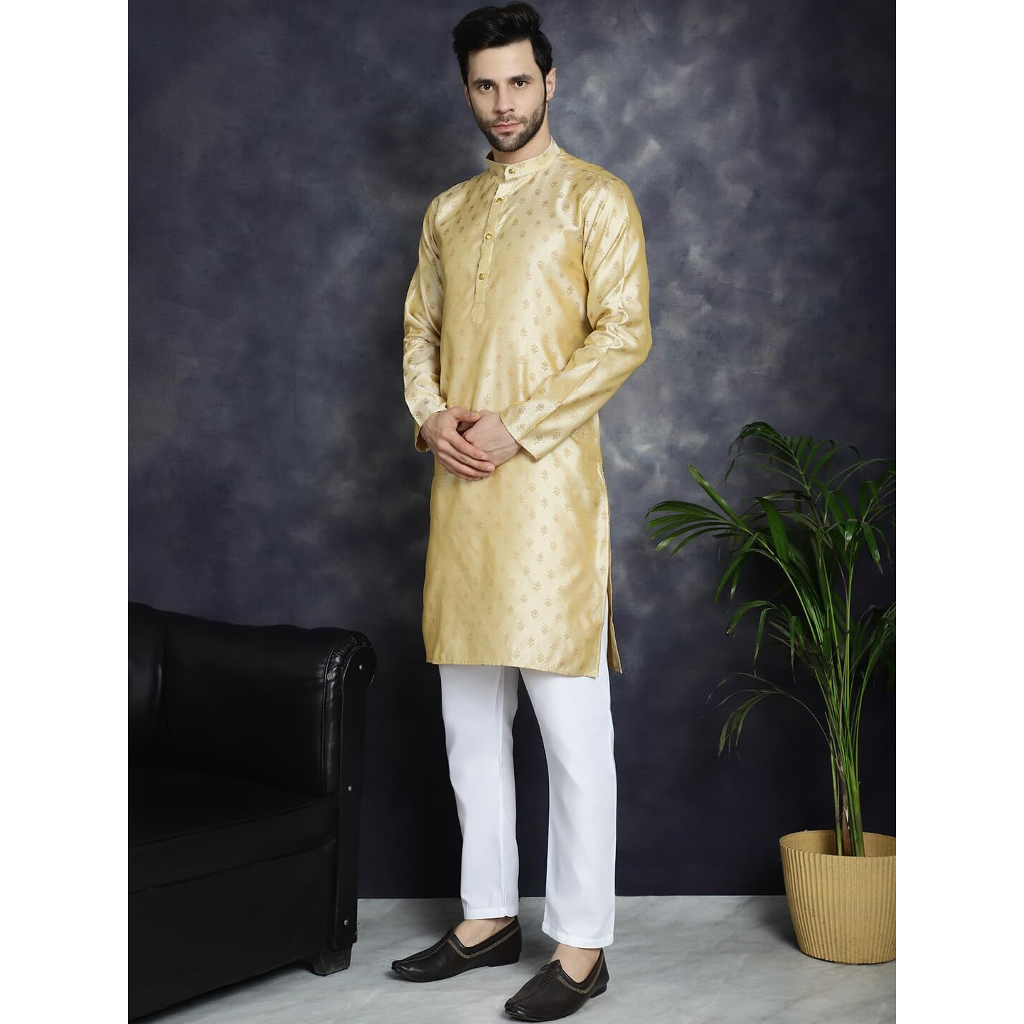 Jompers Men's Golden Woven Design Silk Blend Kurta With Pyjama (Golden, S)