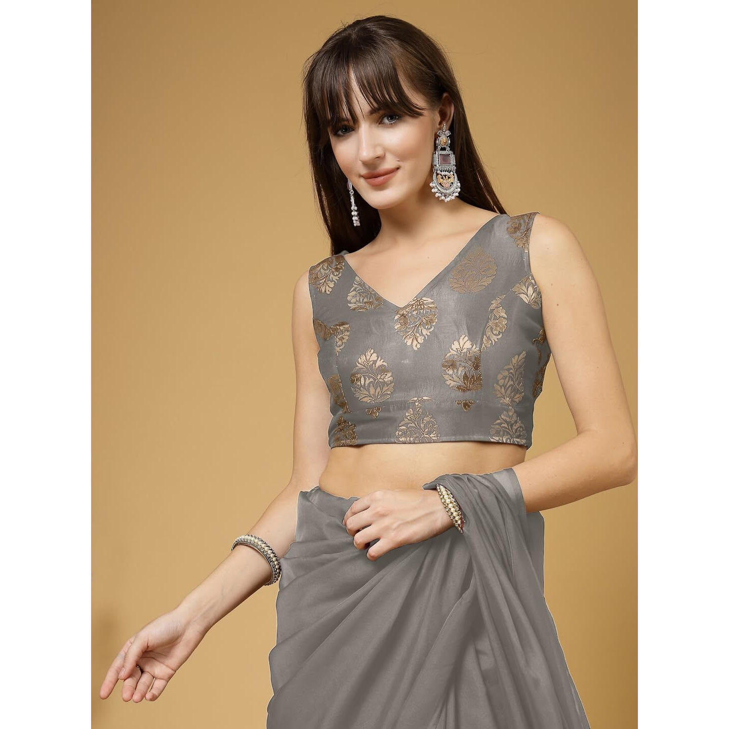 Oomph Women's Indian Ethnic Wear Designer Big Paisley Pattern Zari Work V Neck Sleeveless Cloud Grey Color Brocade Readymade Blouse For Saree Or Lehnga And Fusion Twist. L